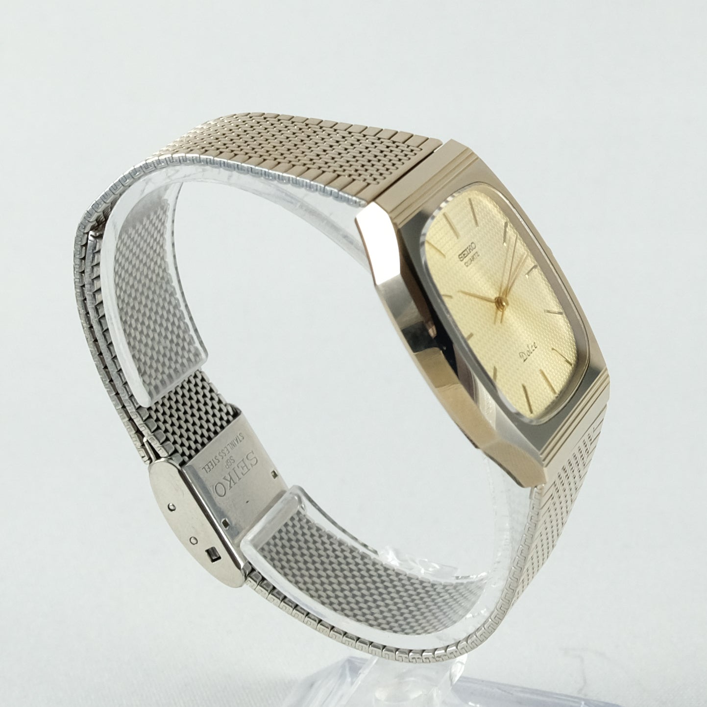 1983 Seiko Dolce 5931-5450