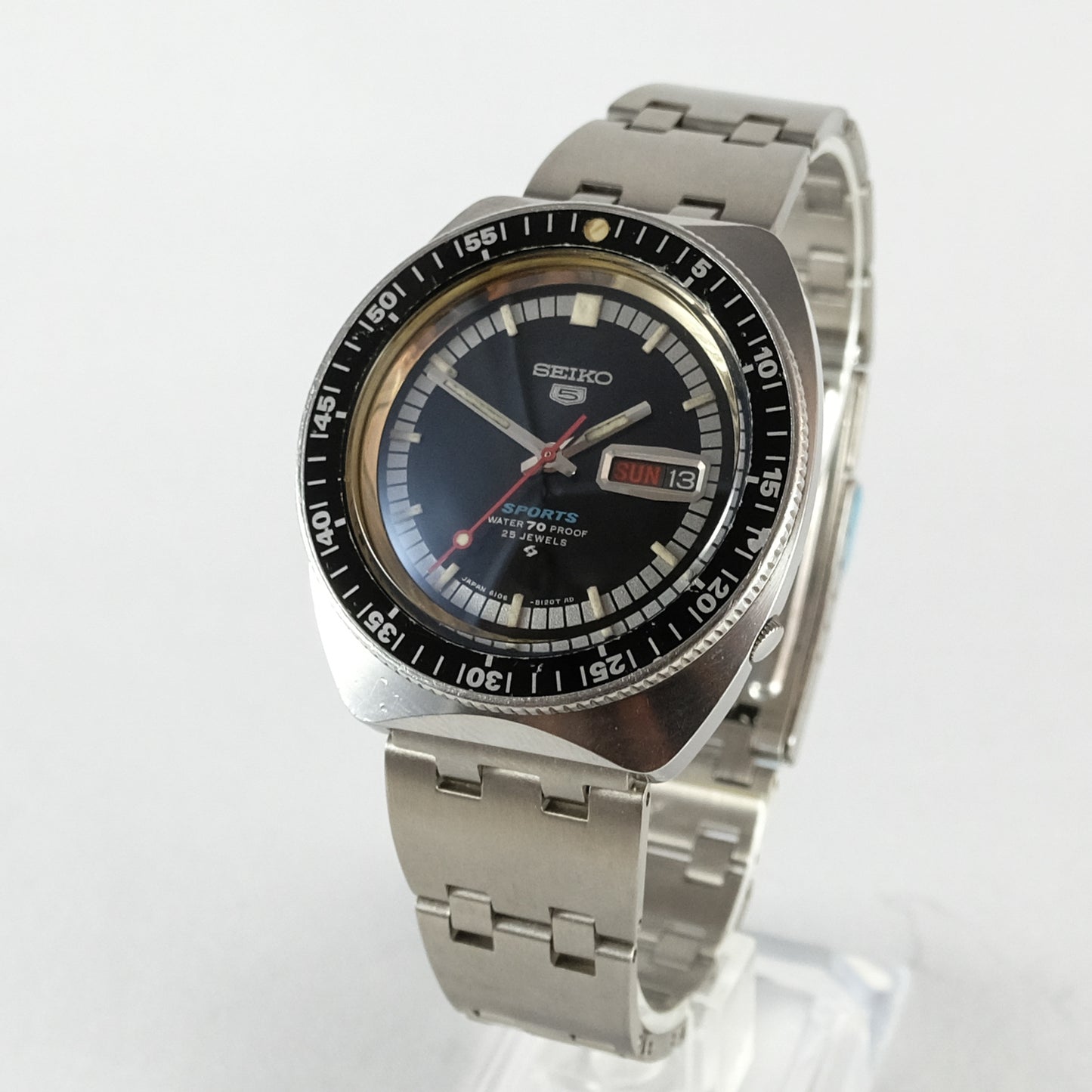 1968 Seiko 5 Sports 6106-8120