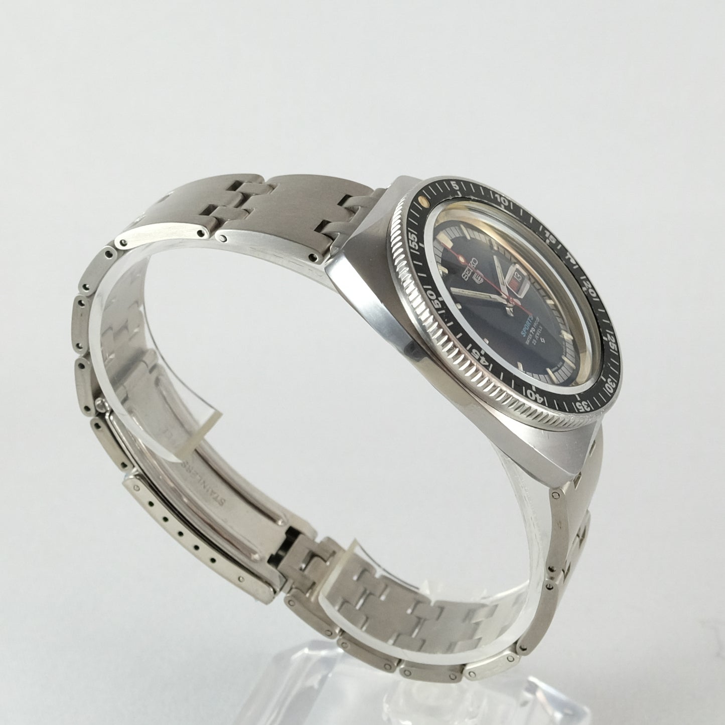 1968 Seiko 5 Sports 6106-8120