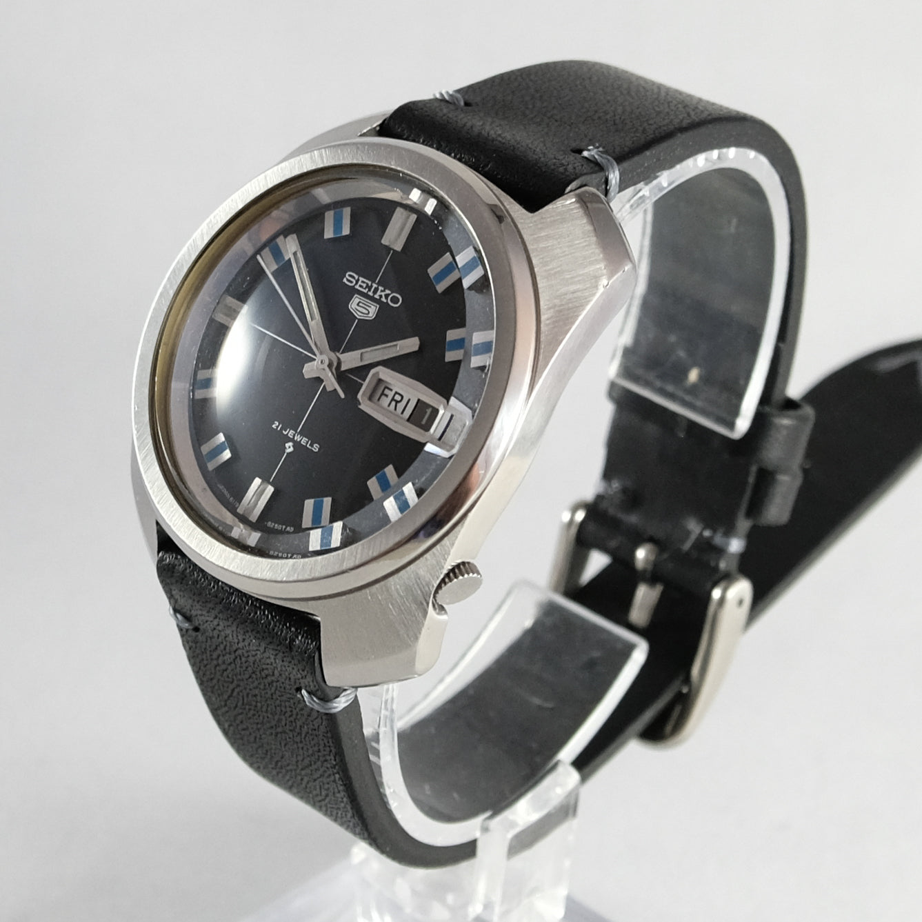 1968 Seiko 5 6119-8220