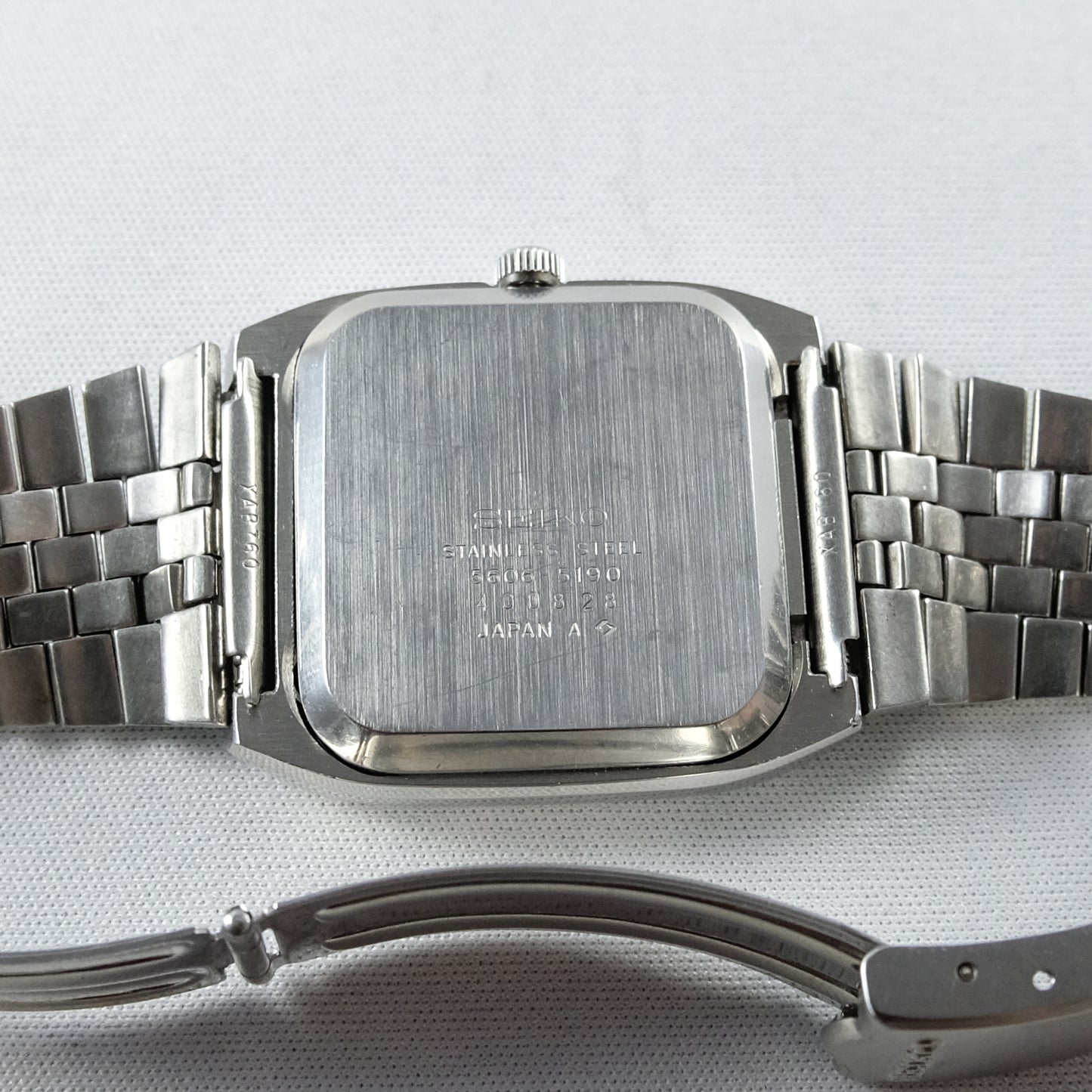1974 Seiko Emblem 5606-5190