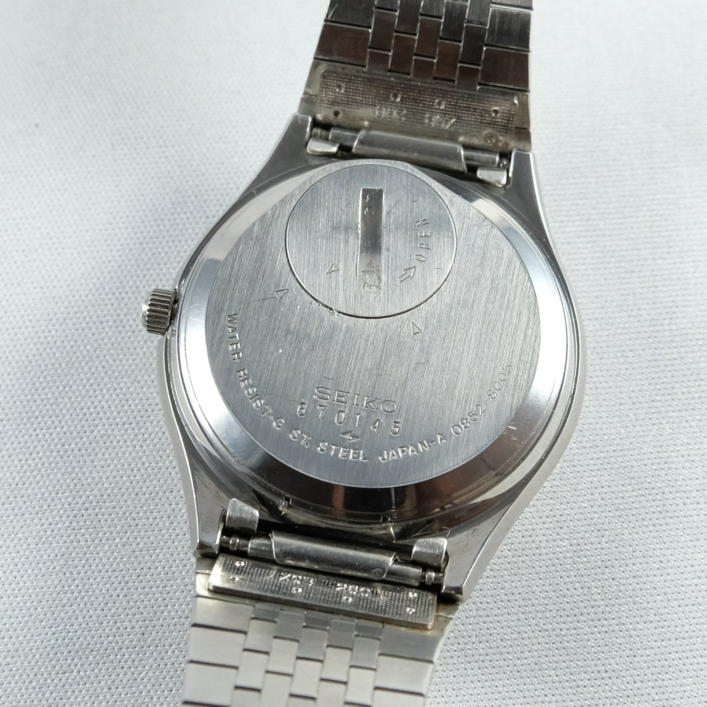 1976 Seiko King Quartz 0852-8005
