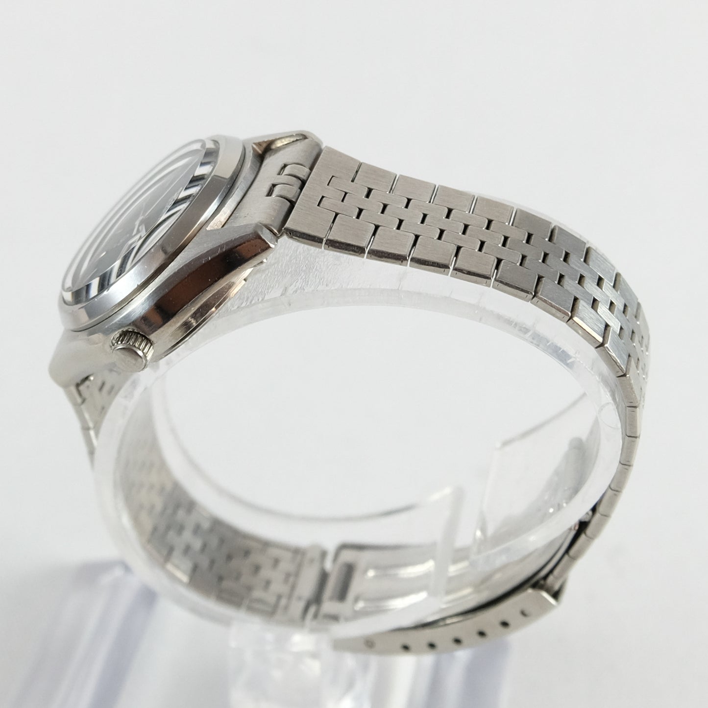 1977 Seiko Quartz Ladies 7903-0030