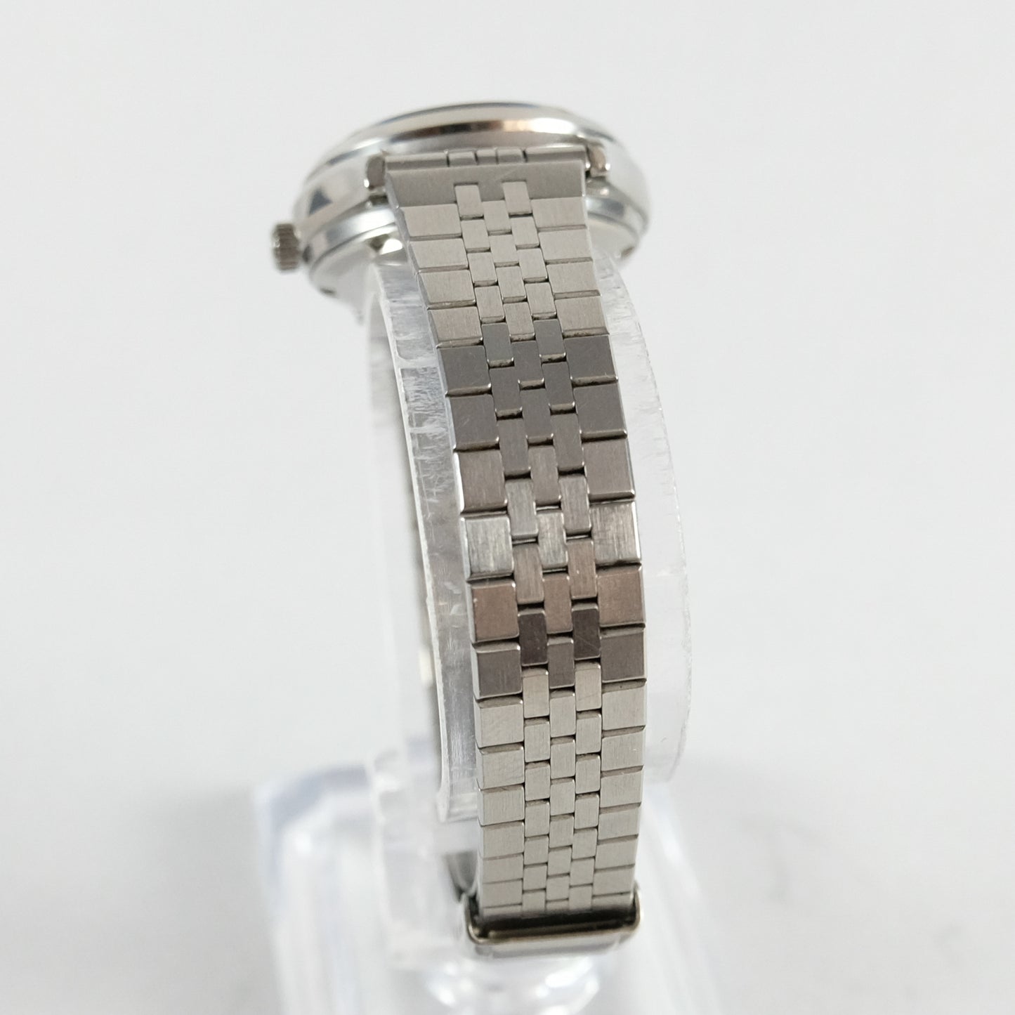 1977 Seiko Quartz Ladies 7903-0030