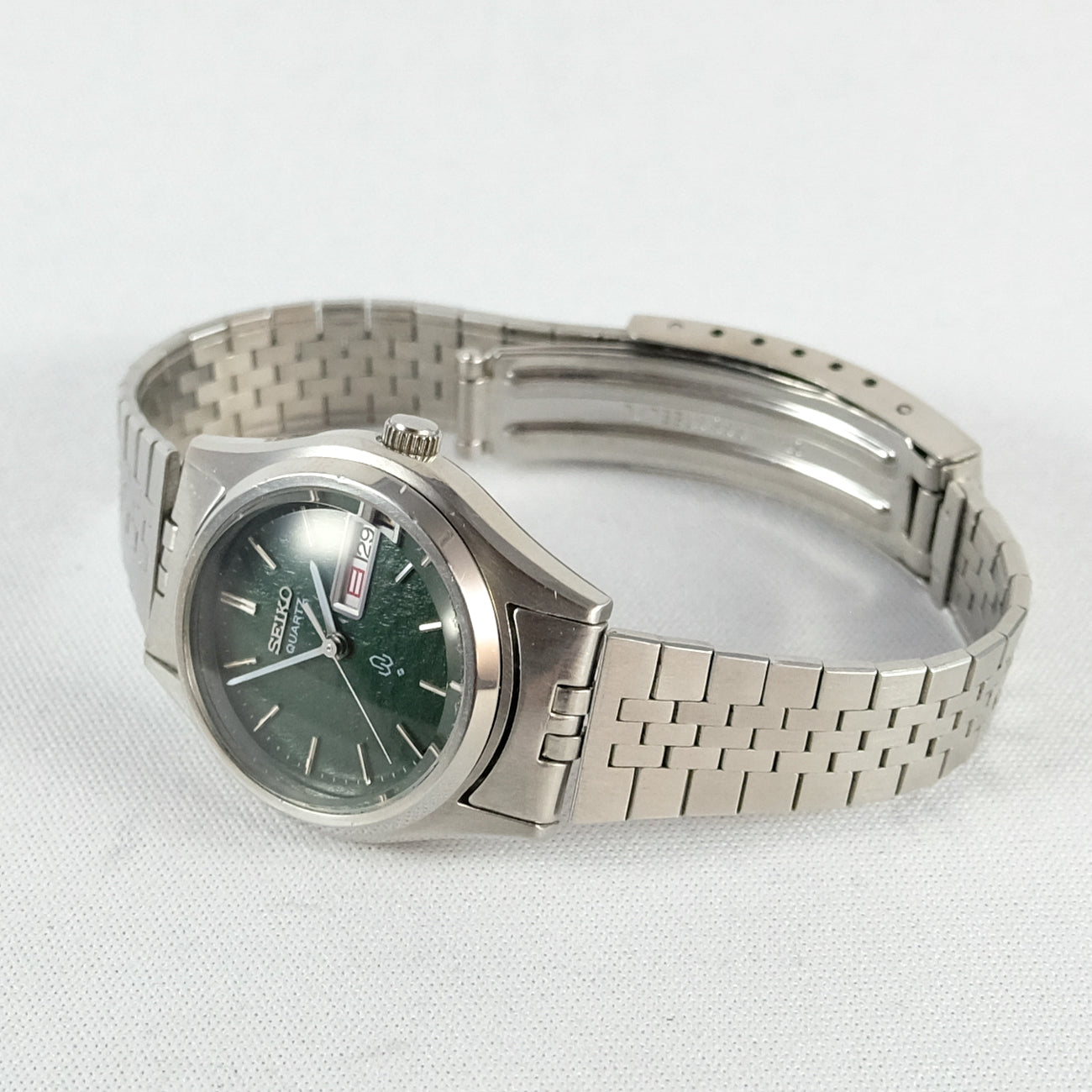 1977 Seiko Quartz Ladies 7903-0030