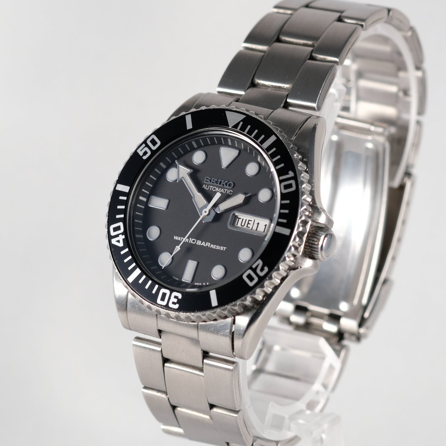 2000 Seiko SKX031 7S26-0040
