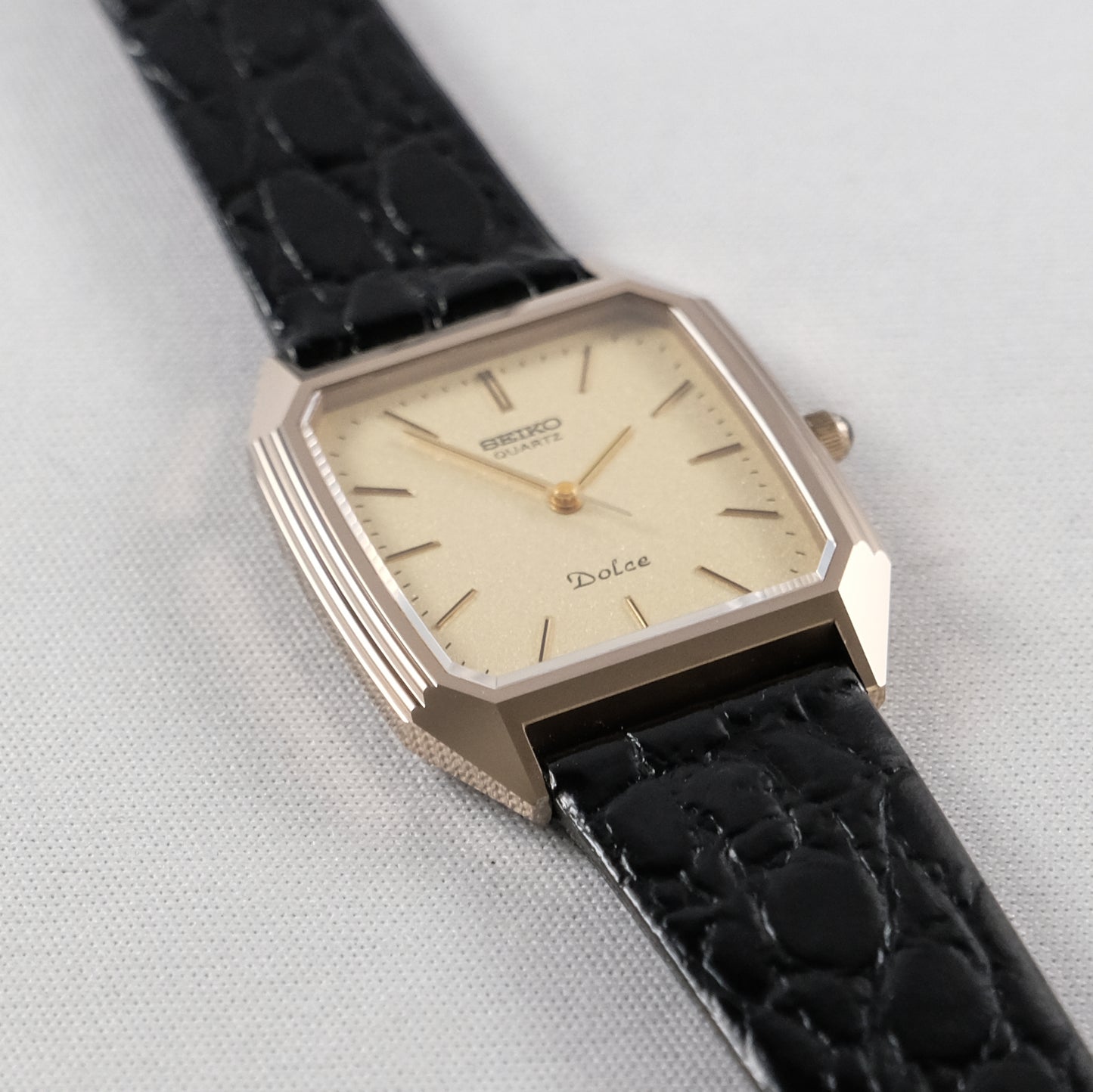 1983 Seiko Dolce 6030-5390