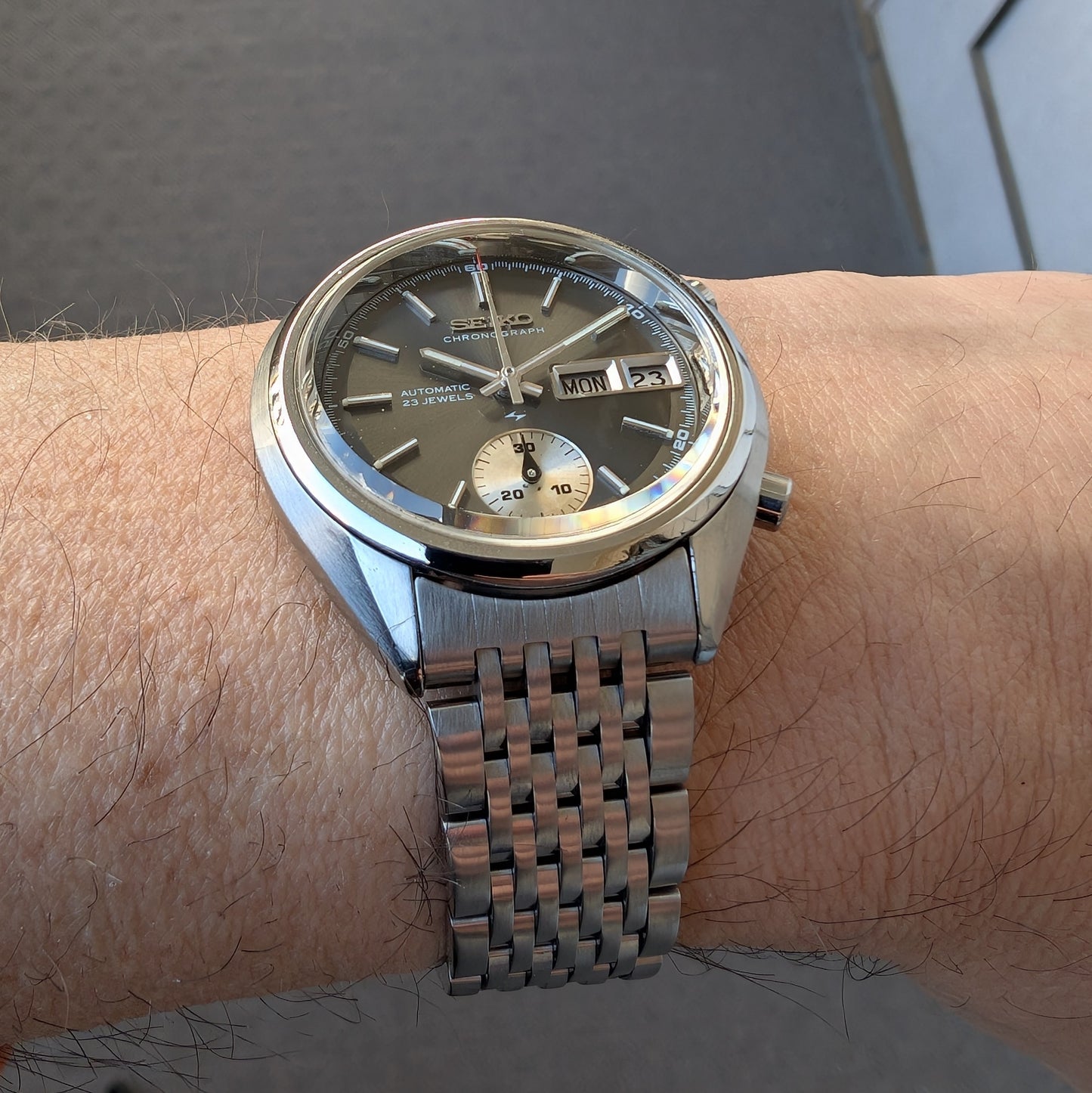 1972 Seiko Flyback Chronograph "Reverse Baby Panda" 7018-7000