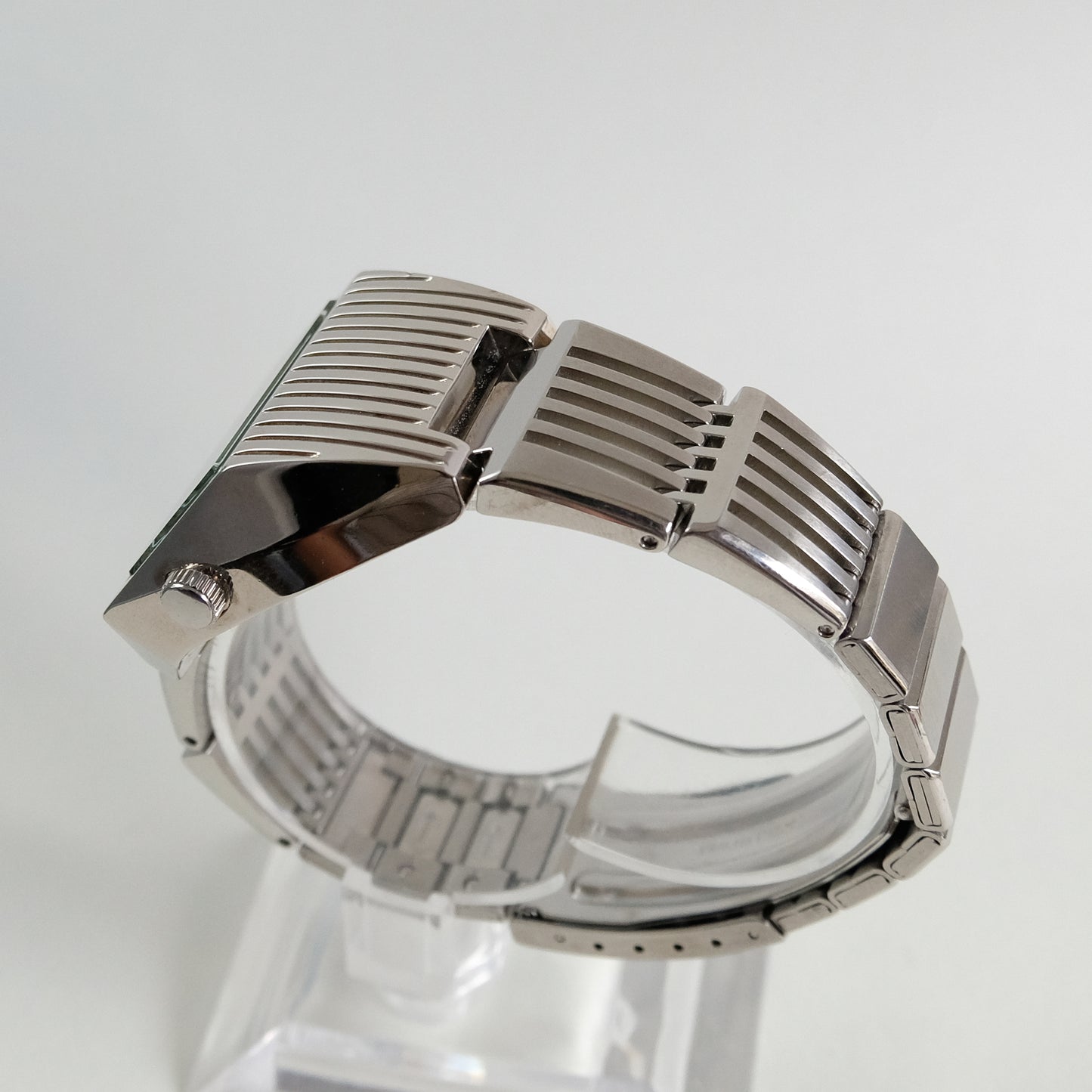1997 Seiko AKA Alba V782-5A90