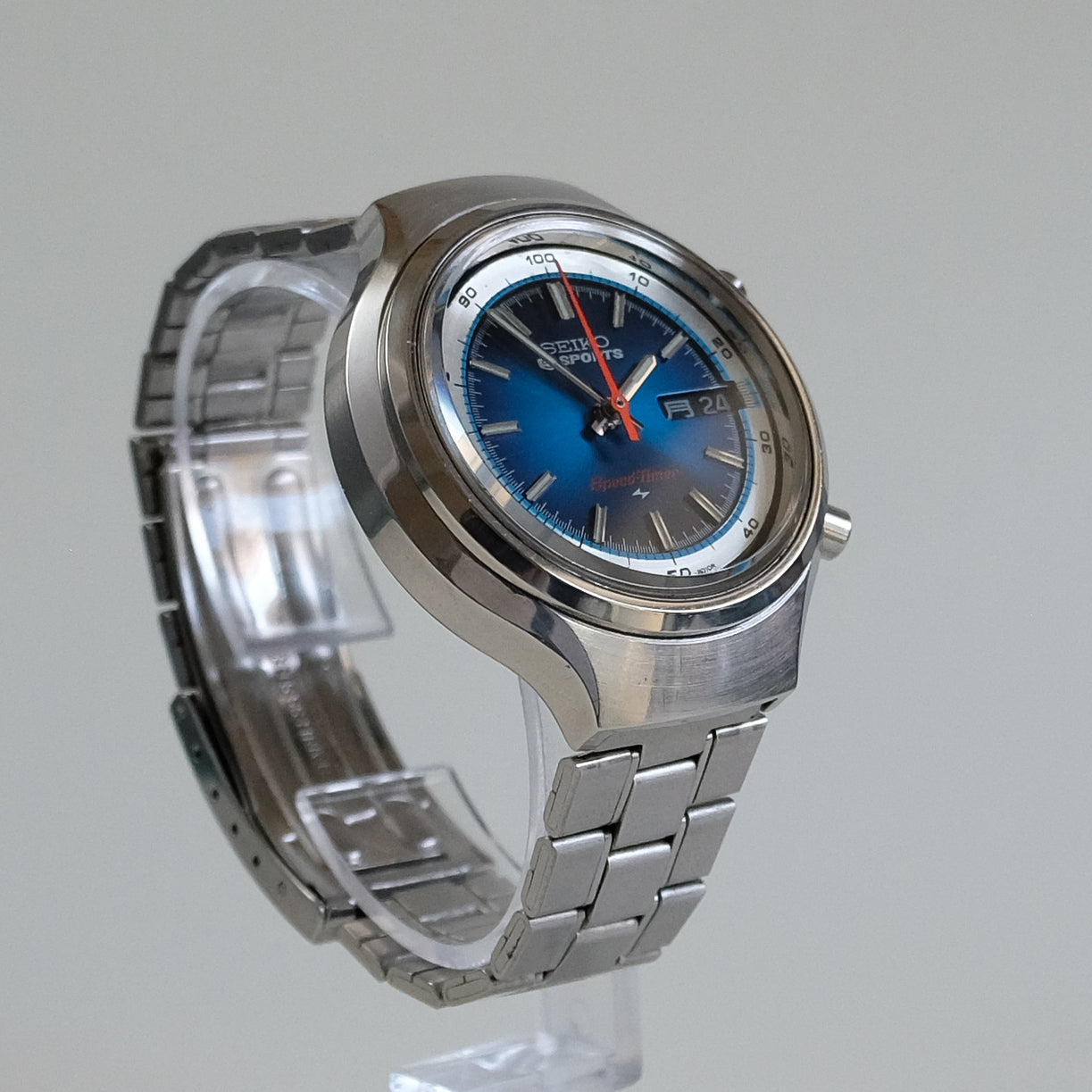 1974 Seiko 5 Sports Speed-Timer 7015-8000