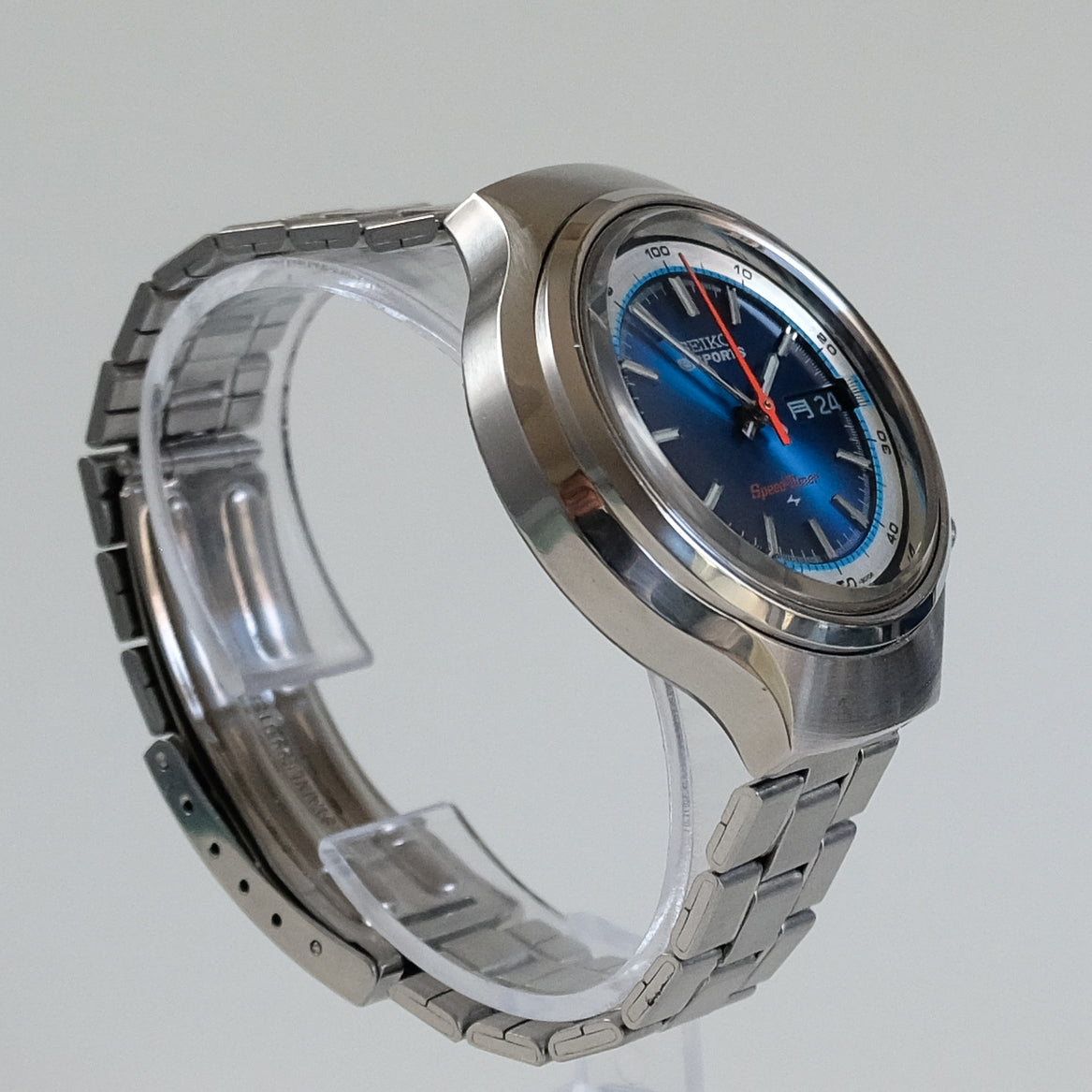 1974 Seiko 5 Sports Speed-Timer 7015-8000