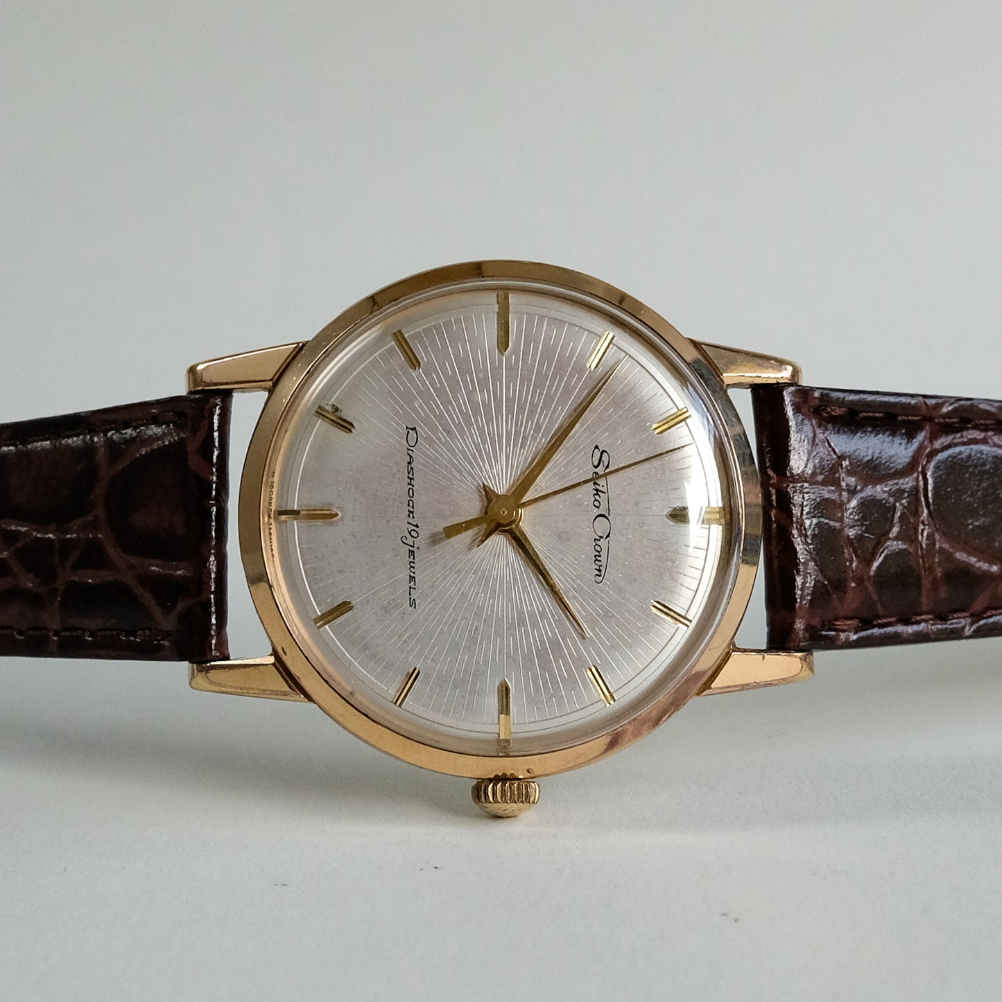 1960 Seiko Crown J14043