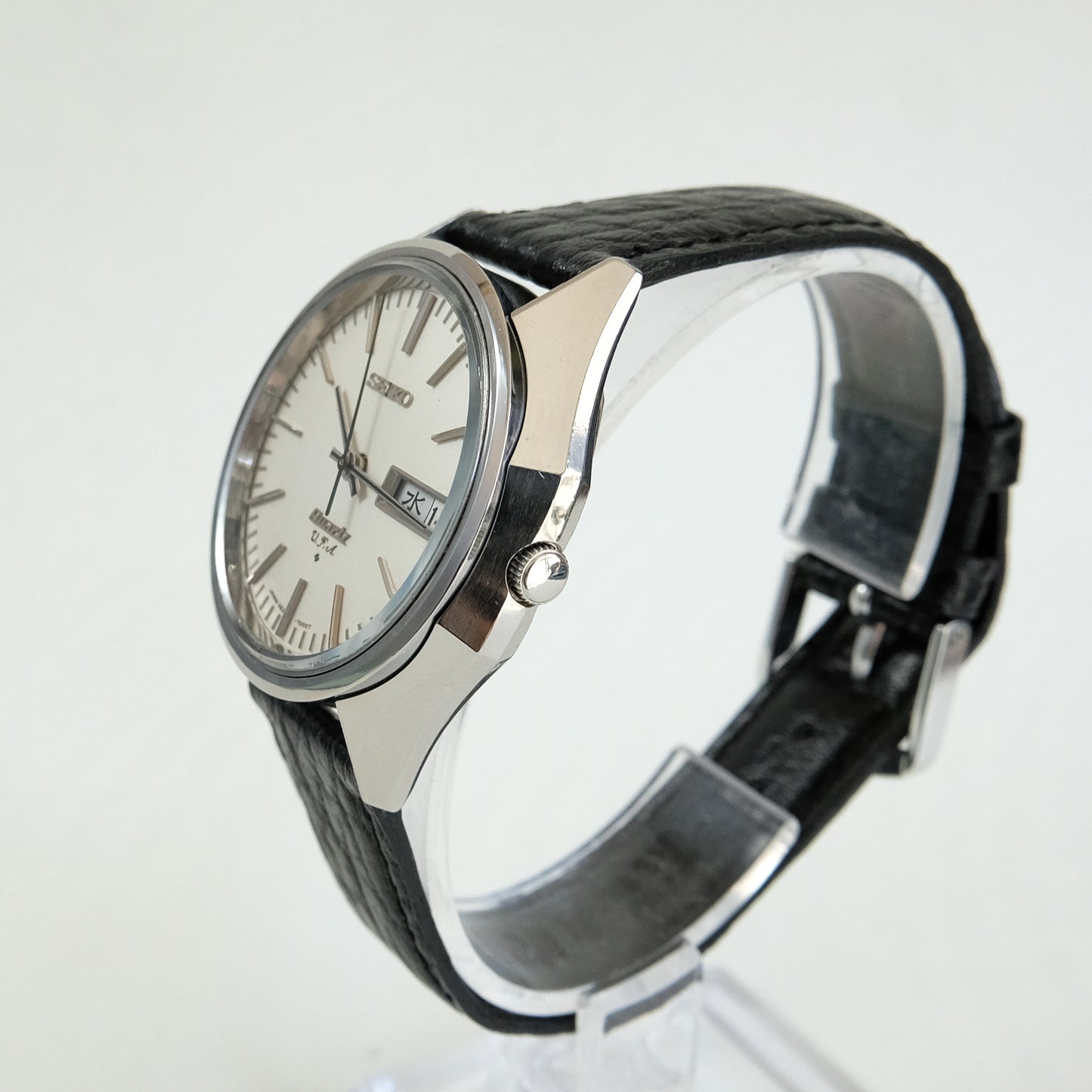 1973 Seiko Quartz V.F.A. 3823-7040