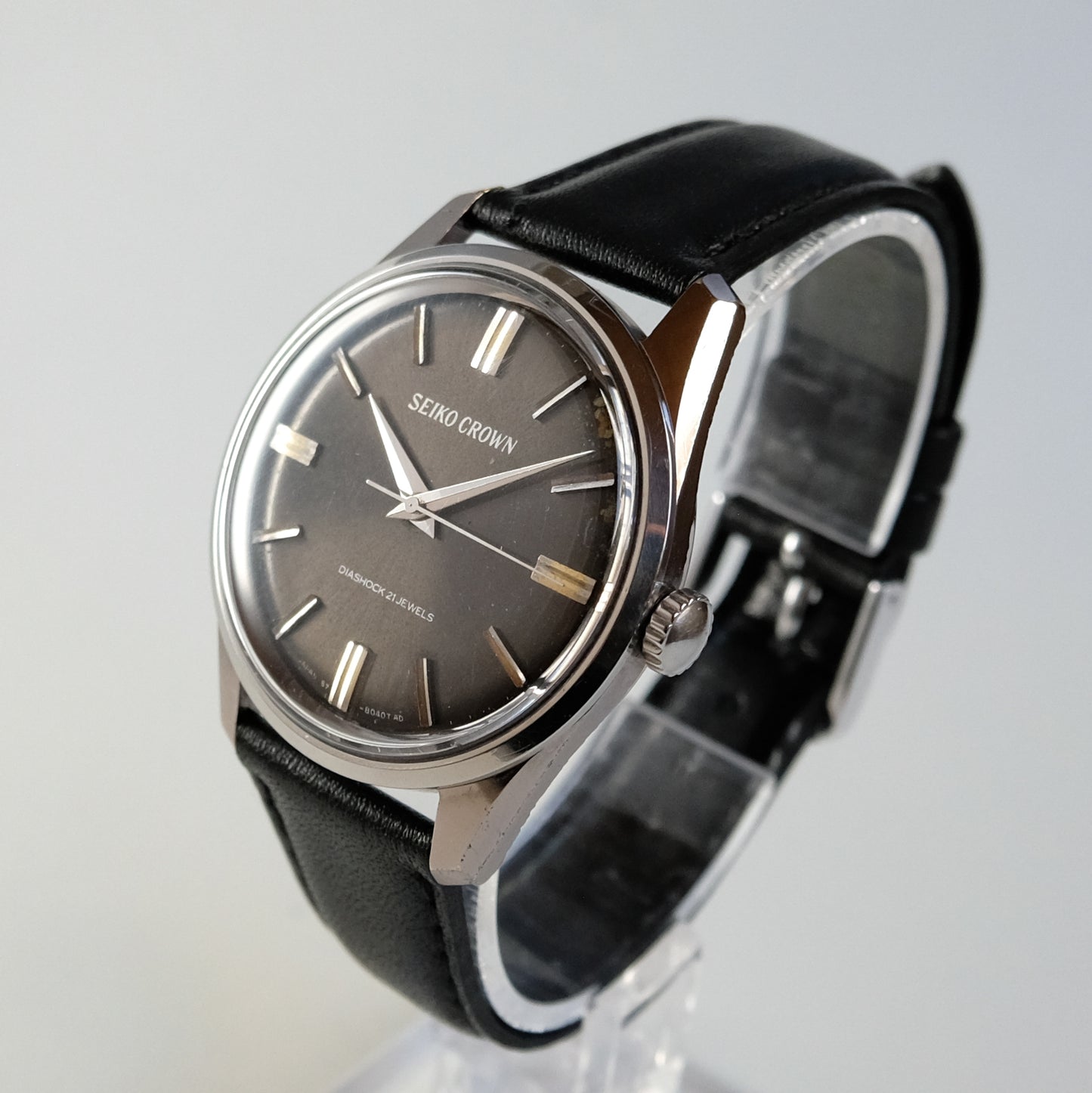 1965 Seiko Crown 57-8010