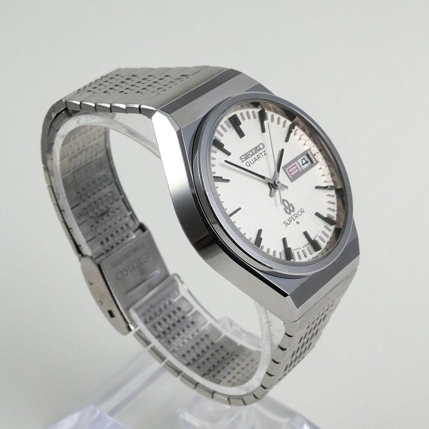 1977 Seiko Superior 4883-8100