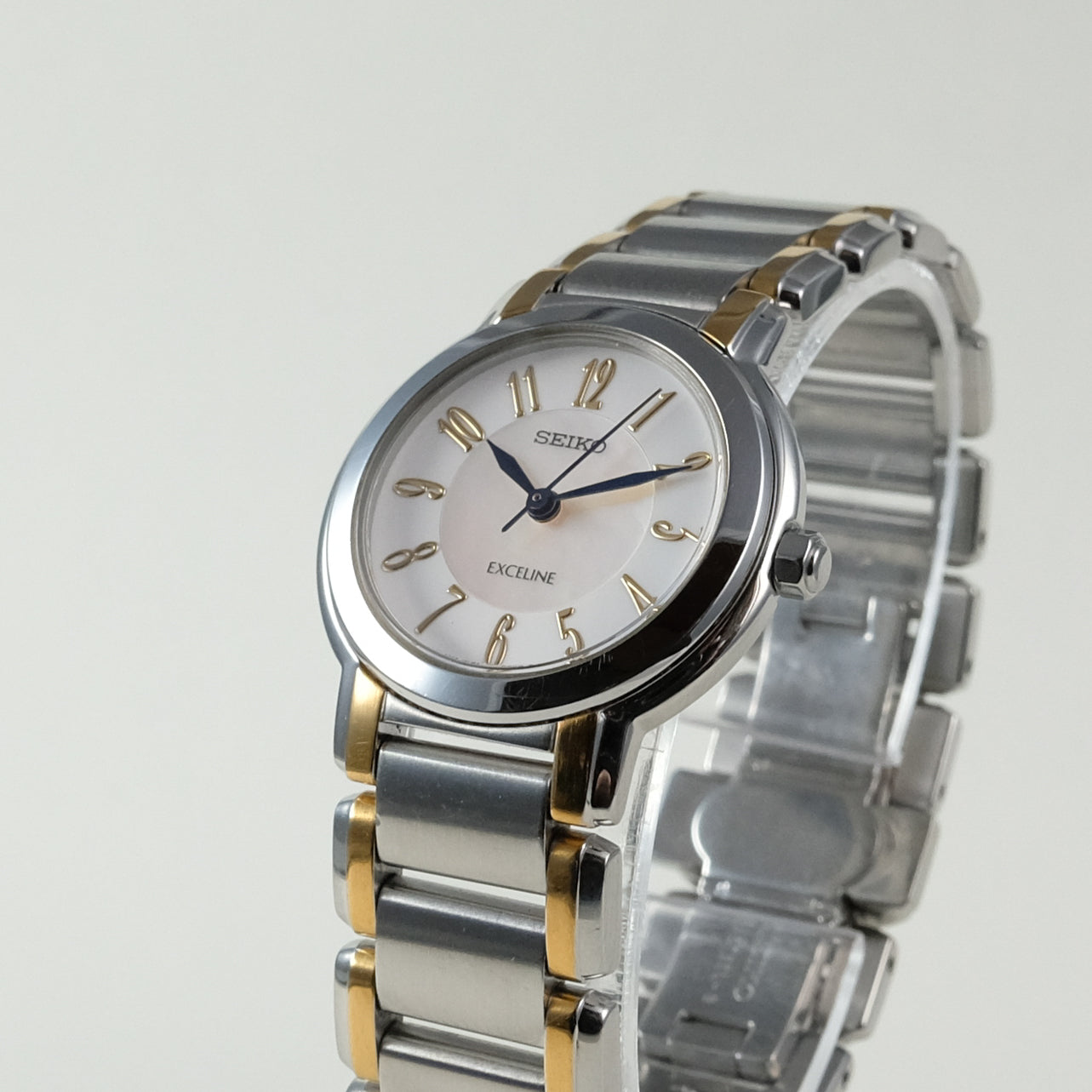 1991 Seiko Exceline high end ladies watch 1F21-0AB0