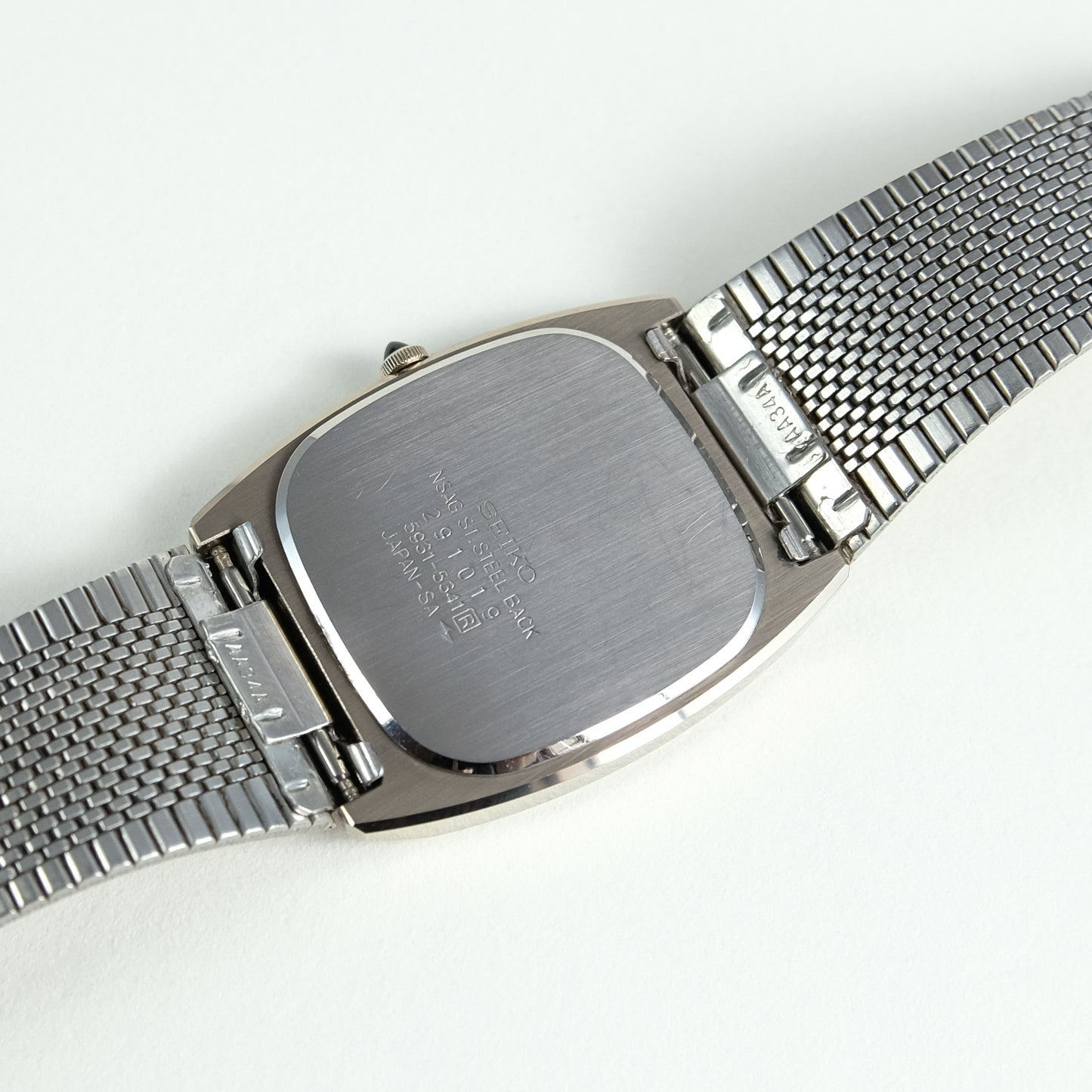 1982 Seiko Dolce 5931-5341