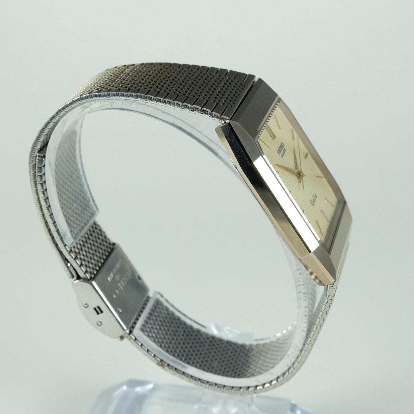 1982 Seiko Dolce 6030-5530