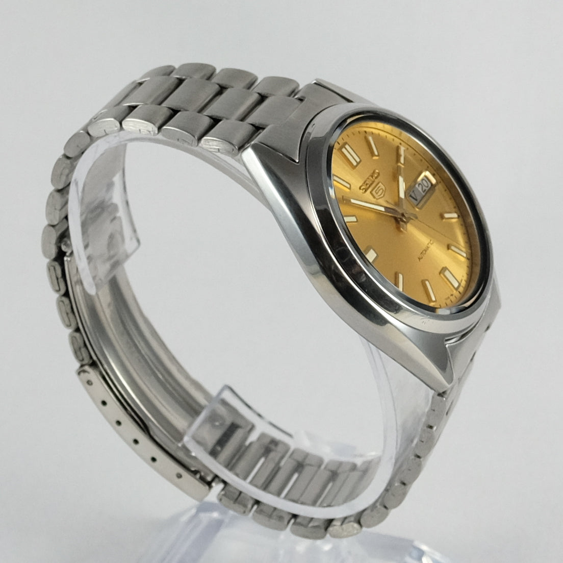 1995 Seiko 5 7009-3040