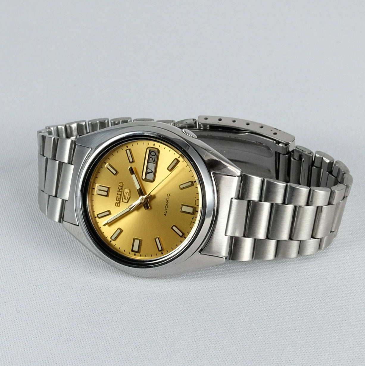 1995 Seiko 5 7009-3040