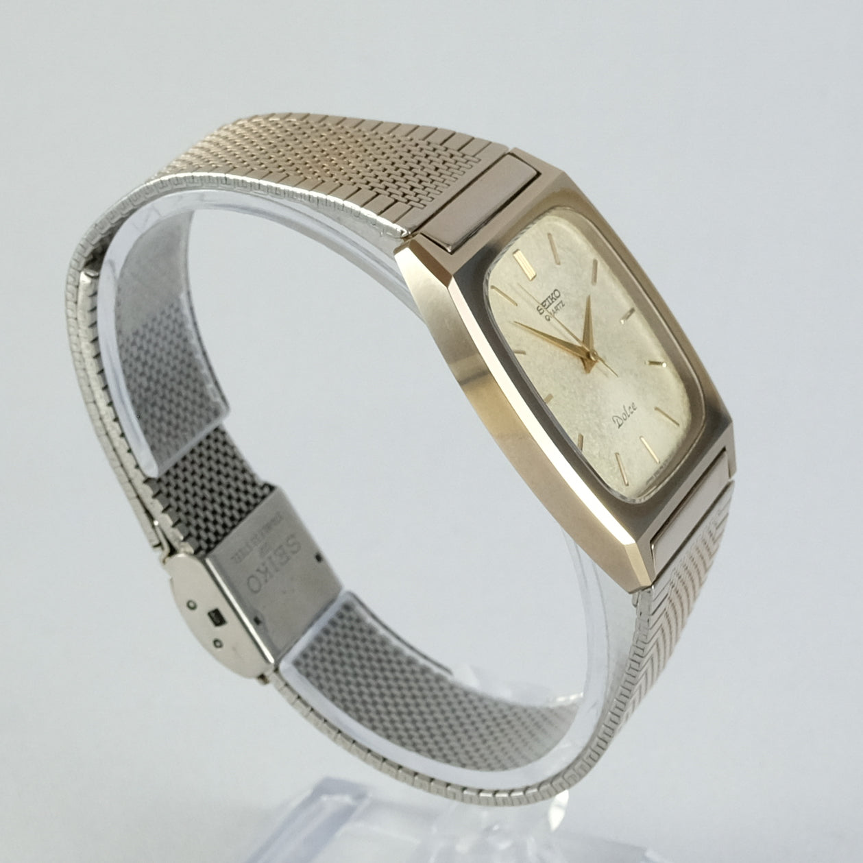 1981 Seiko Dolce 5931-5340