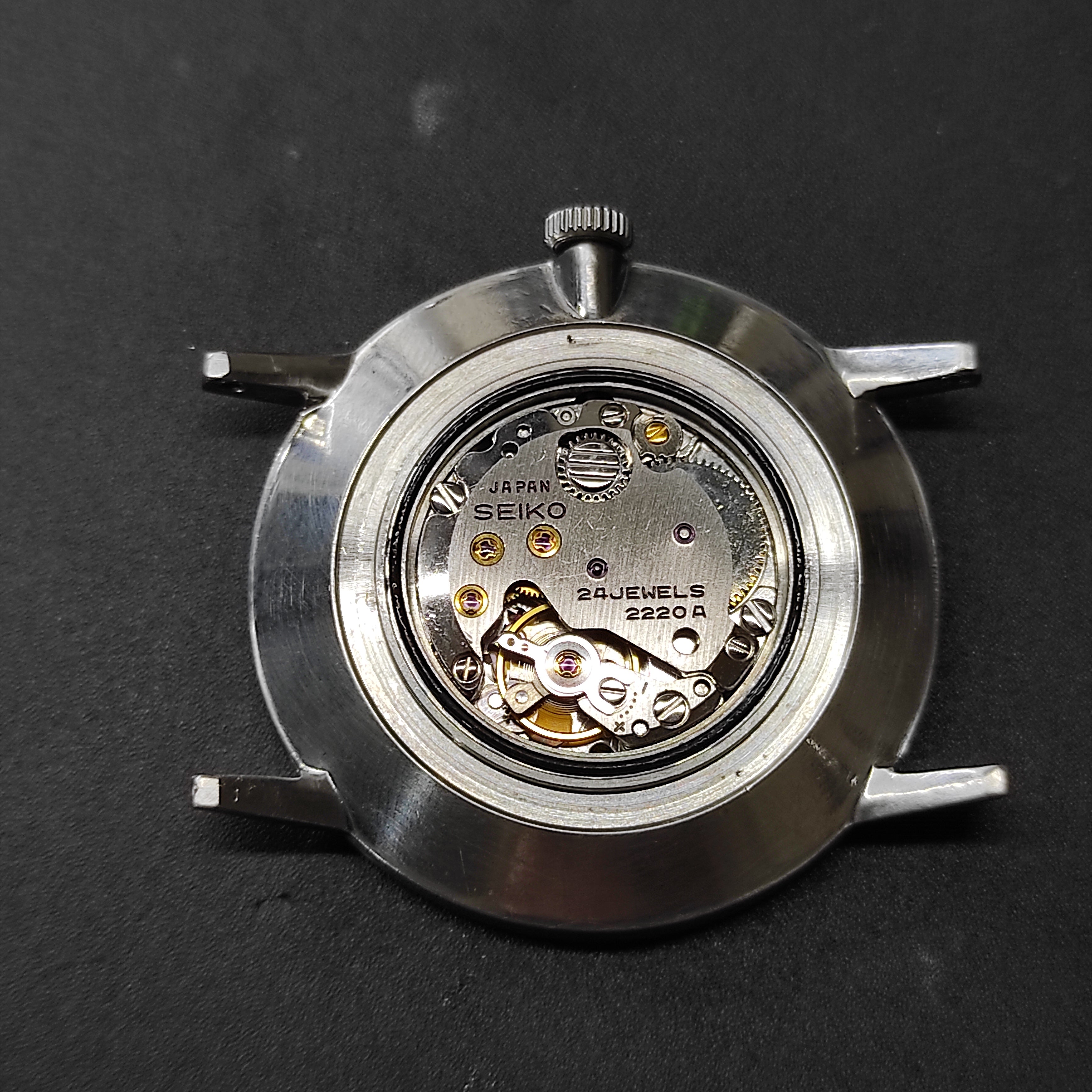 Seiko 2220 online movement