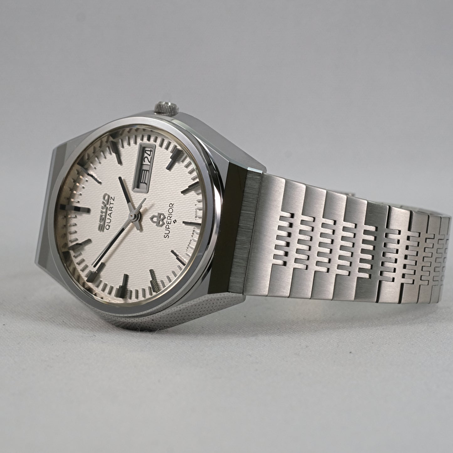 1977 Seiko Superior 4883-8100