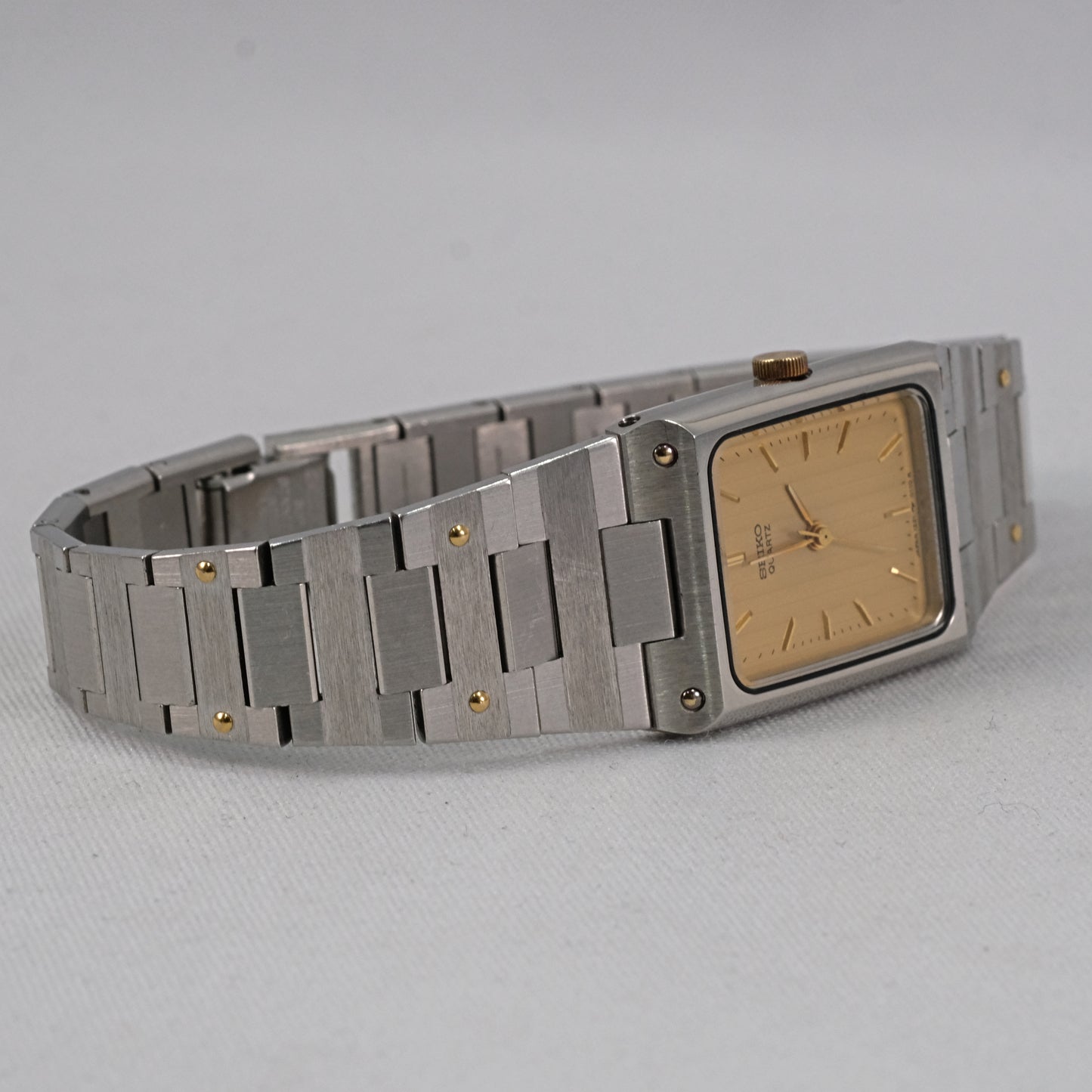 1982 Seiko Stella 1221-5050 ladies quartz