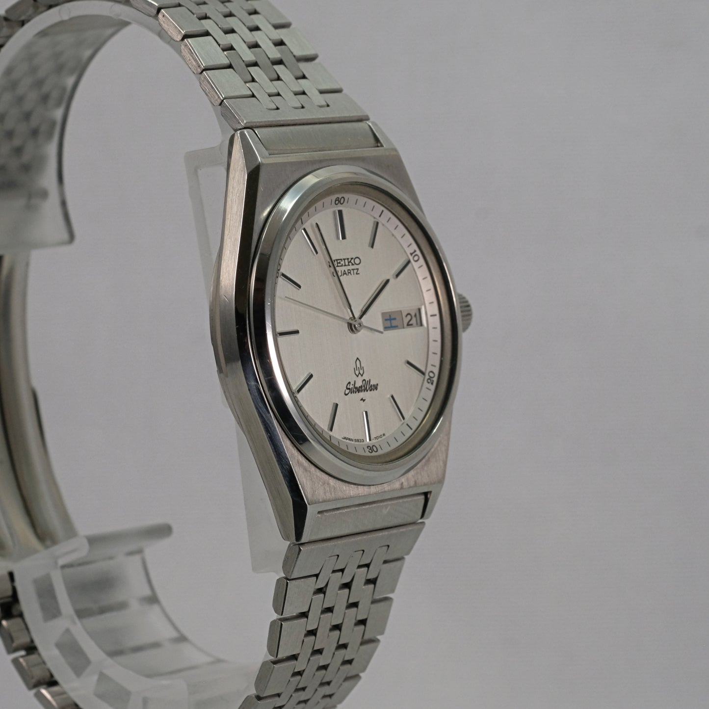 1980 Seiko Quartz SilverWave 5933-7010