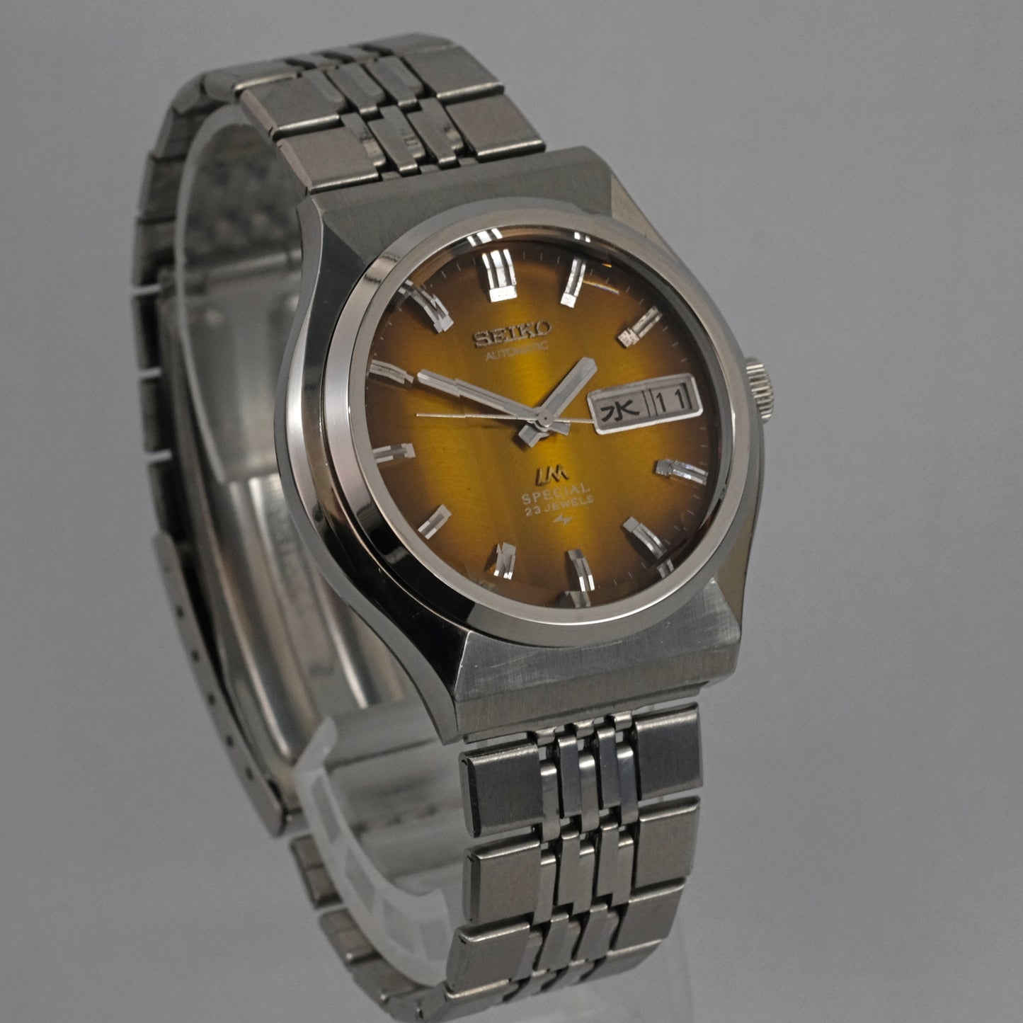 1974 Seiko LM Special 5216-7040