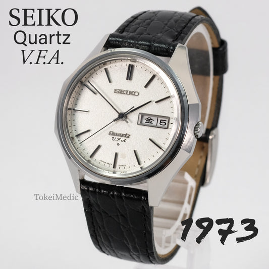 1973 Seiko Quartz V.F.A 3823-7040
