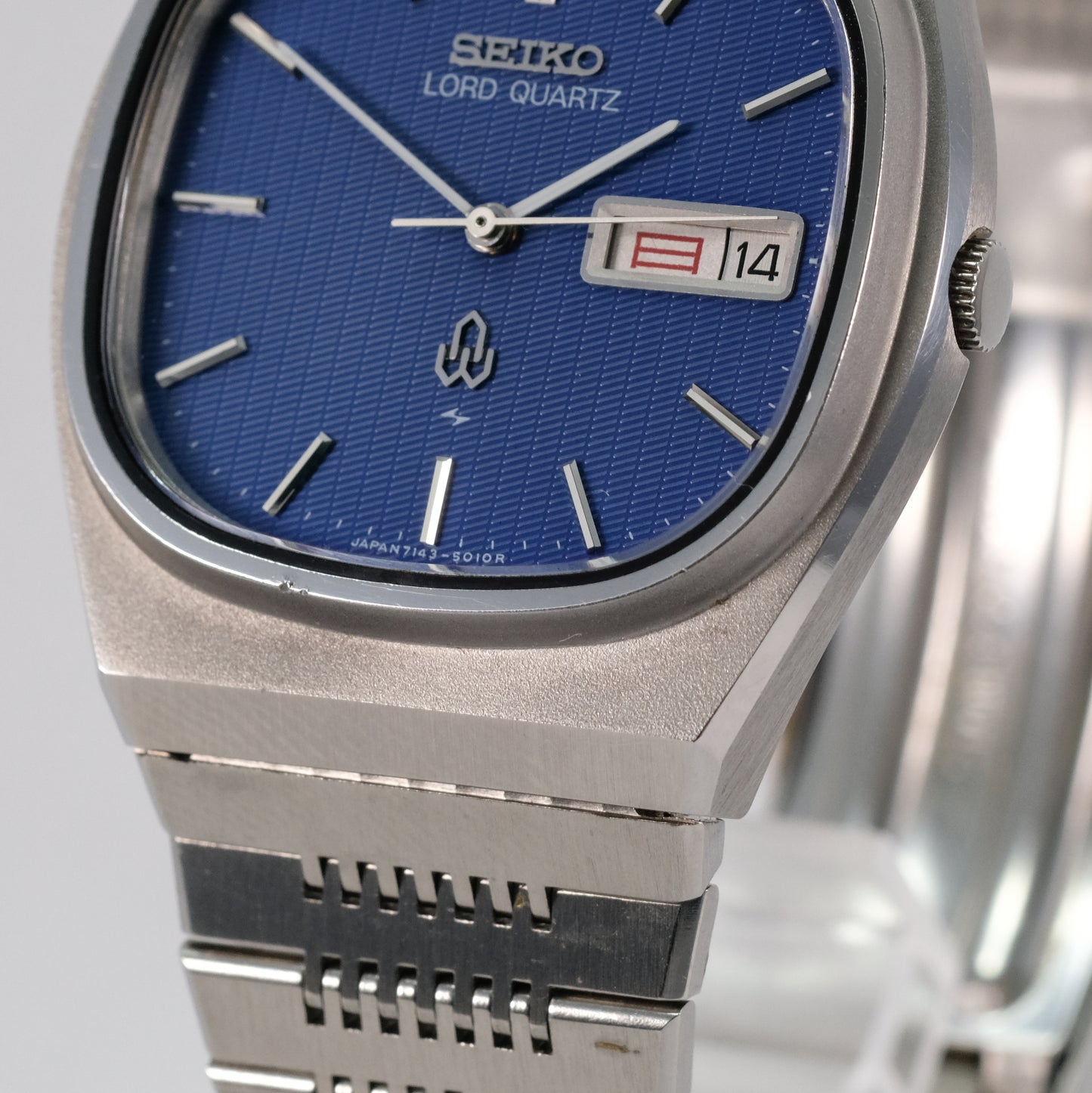 NOS 1979 Seiko Lord Quartz 7143-5010