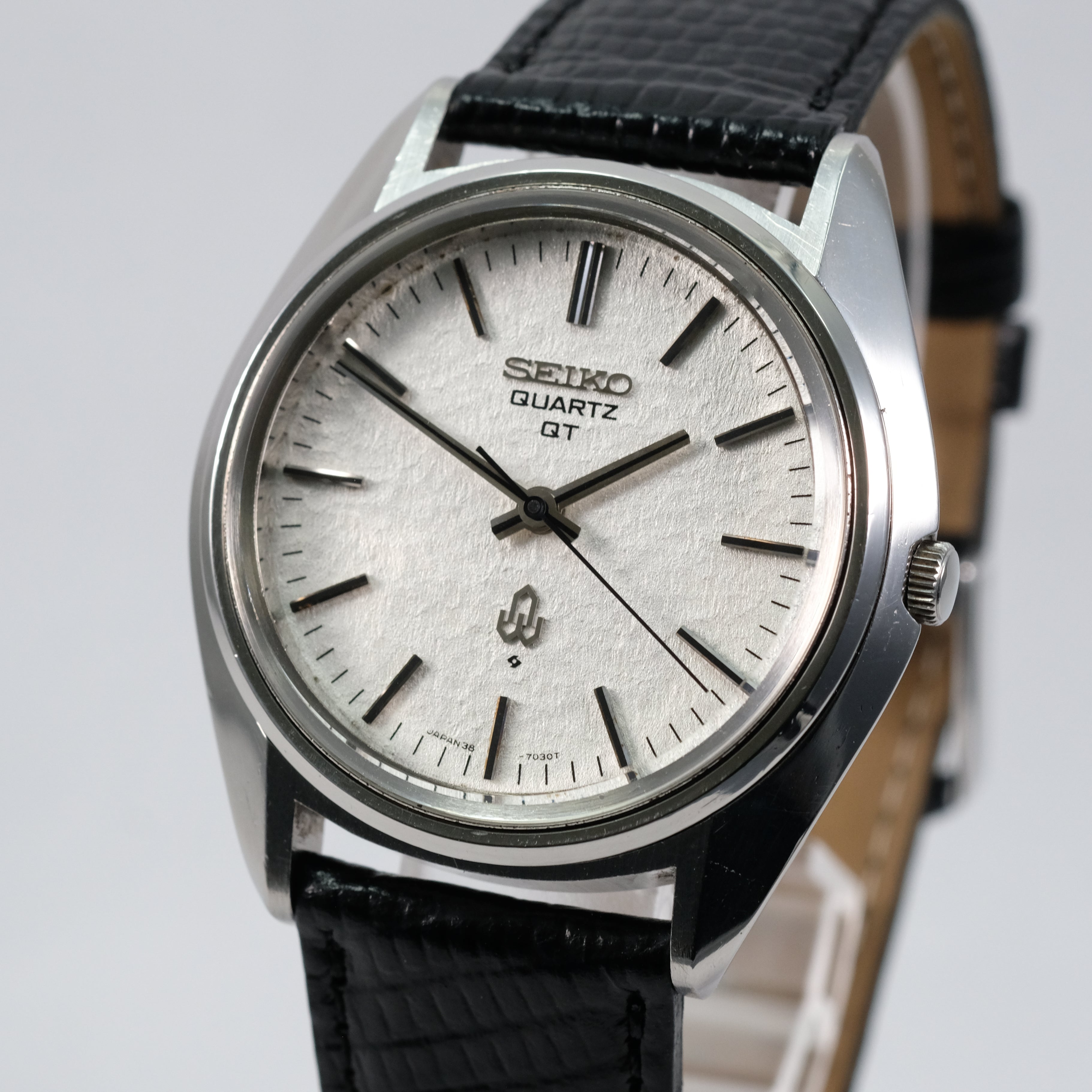 1974 Seiko Quartz QT 38-7030