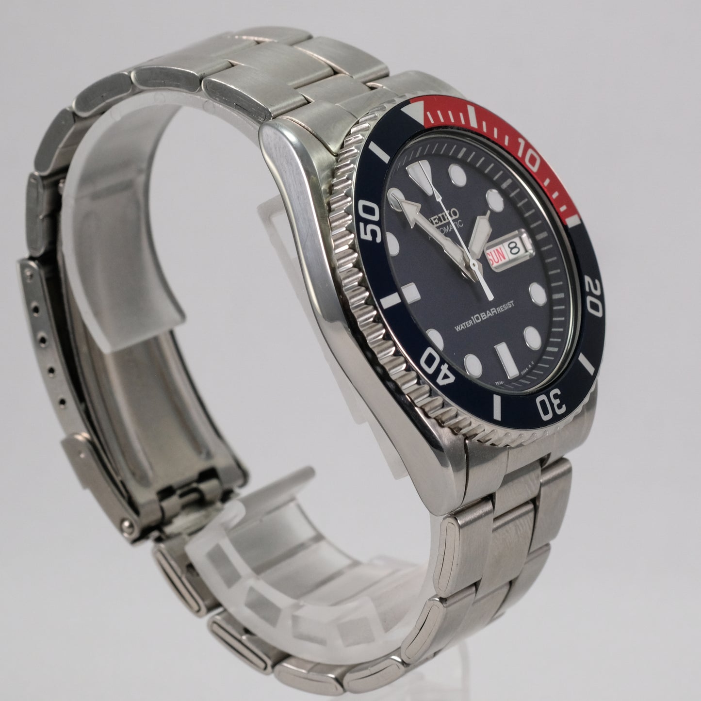 2000 Seiko SKX033 7S26-0040