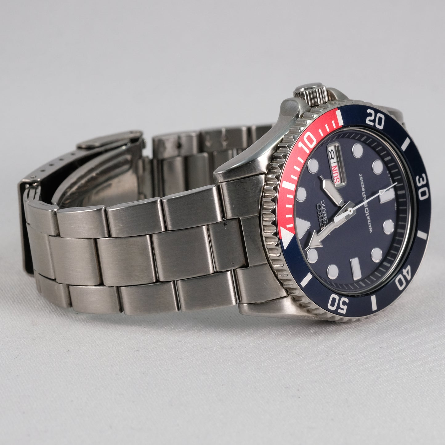 2000 Seiko SKX033 7S26-0040