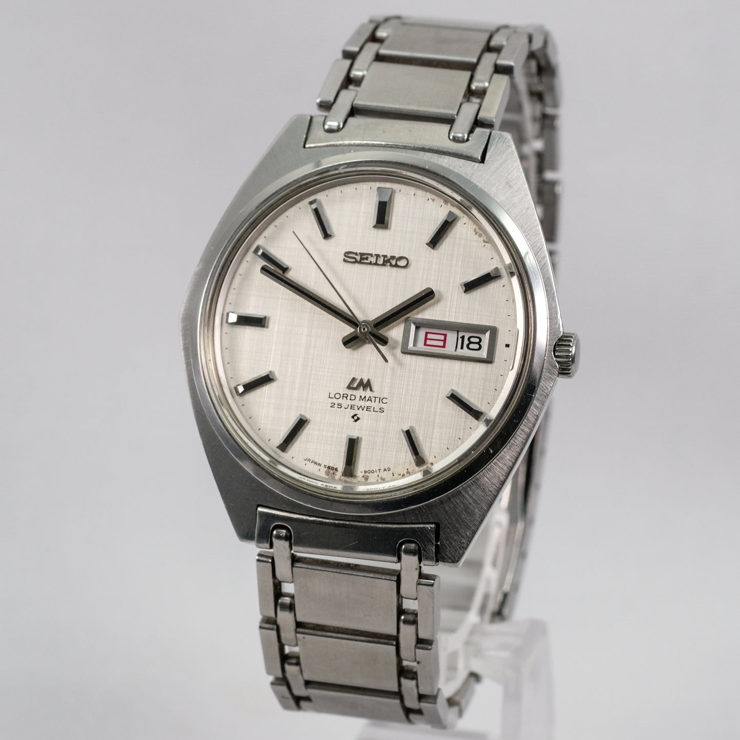 1969 Seiko Lord Matic 5606-9000