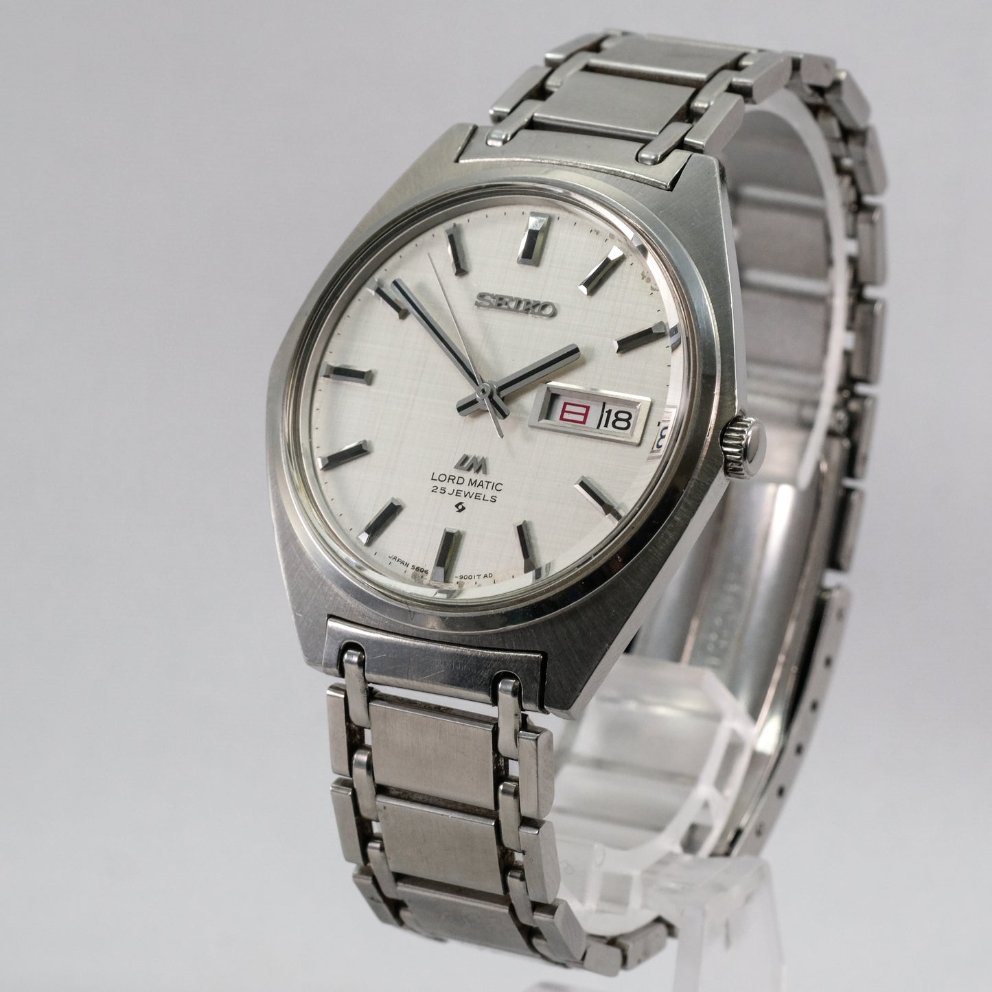 1969 Seiko Lord Matic 5606-9000