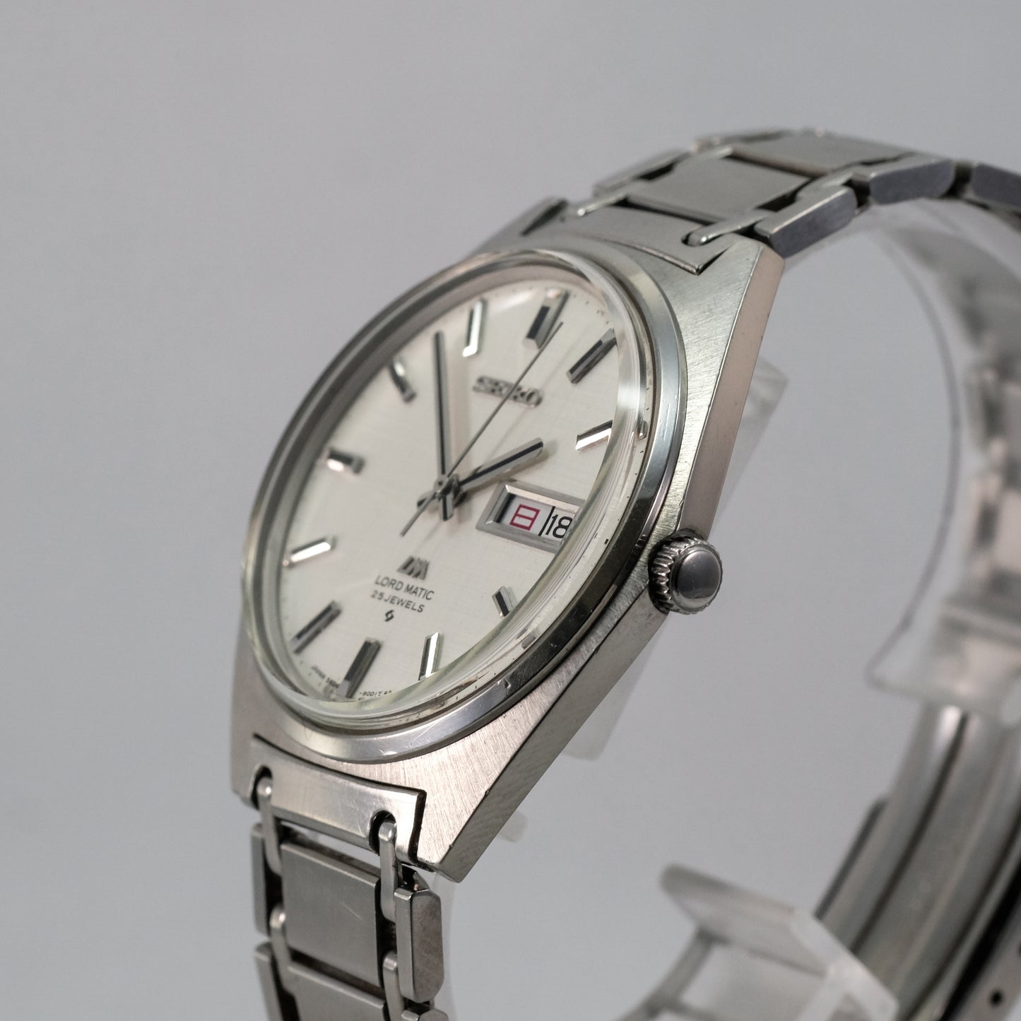 1969 Seiko Lord Matic 5606-9000