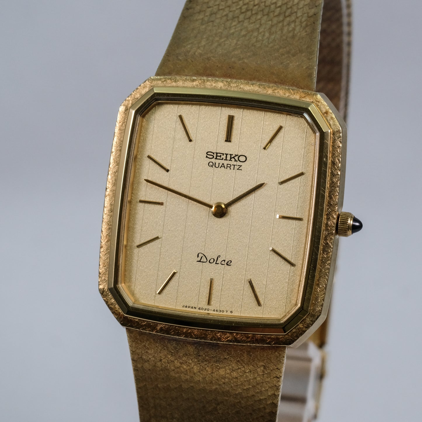 1981 Seiko Dolce 6020-4060