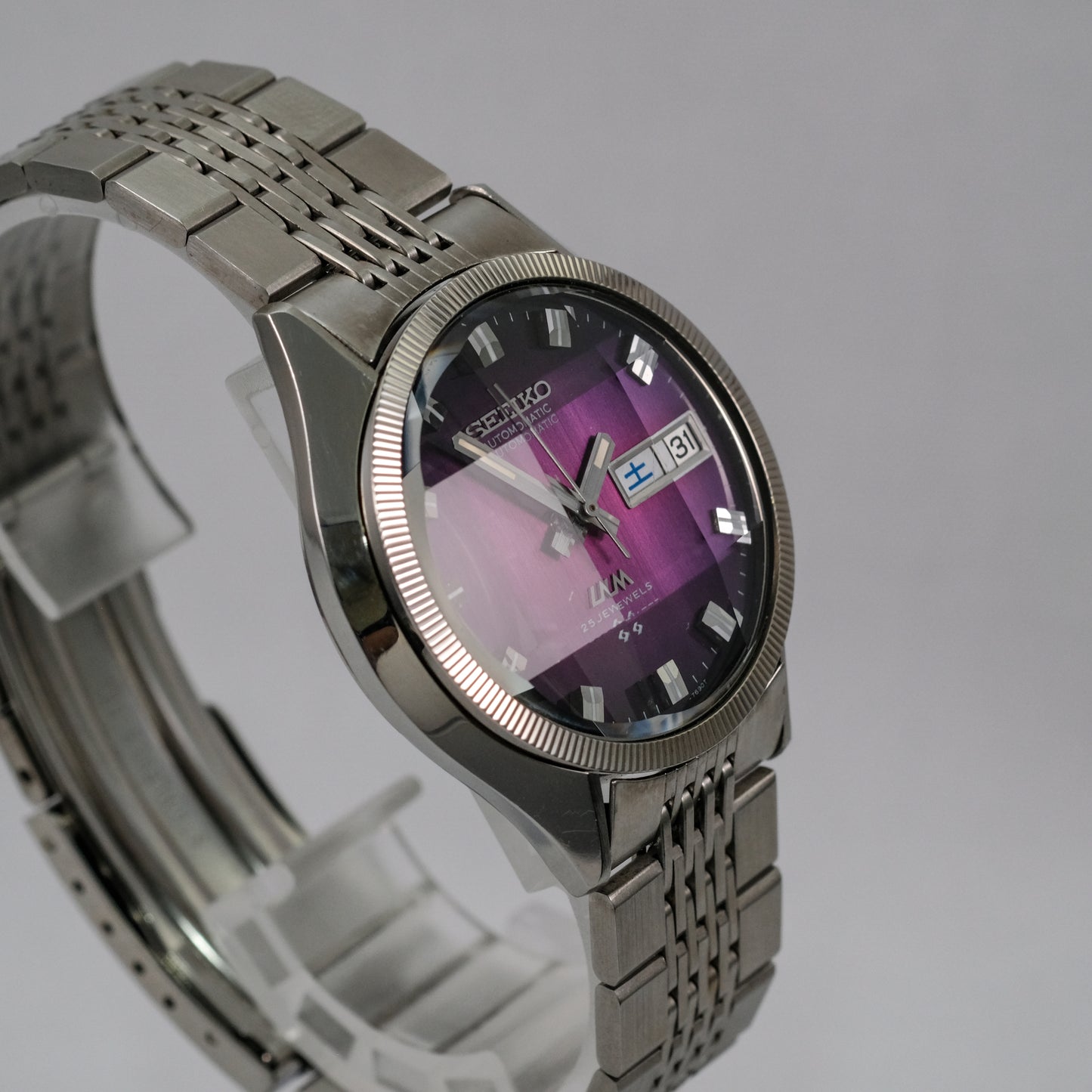 1974 Seiko LM 5606-7330