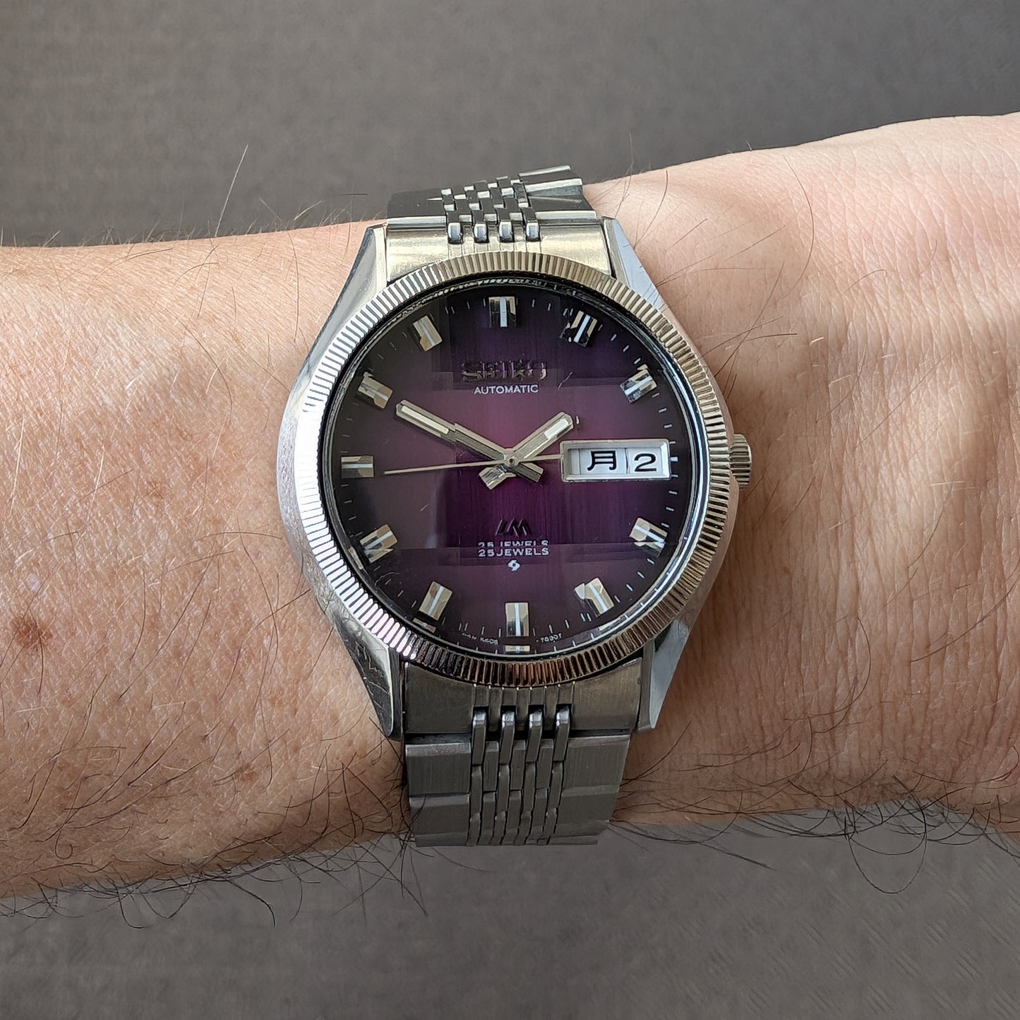 1974 Seiko LM 5606-7330