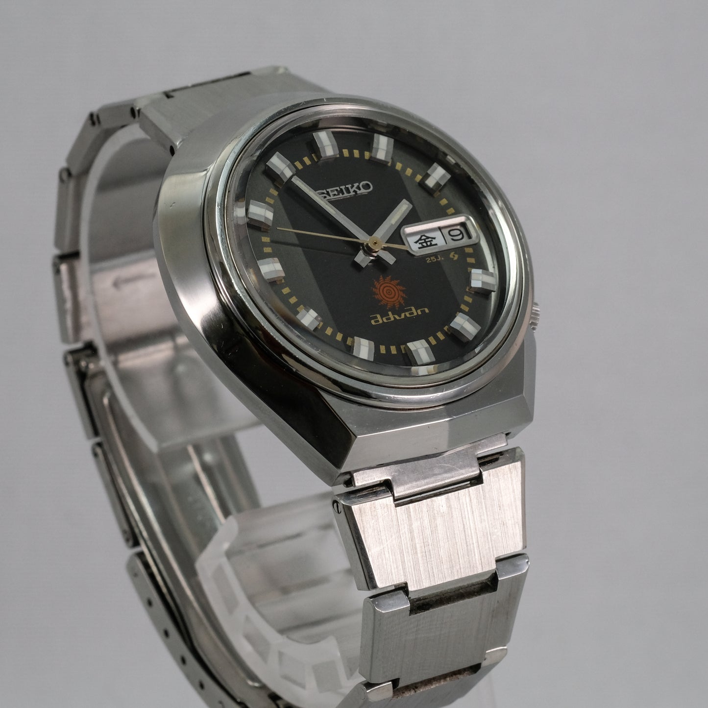 1972 Seiko Advan 6106-7560