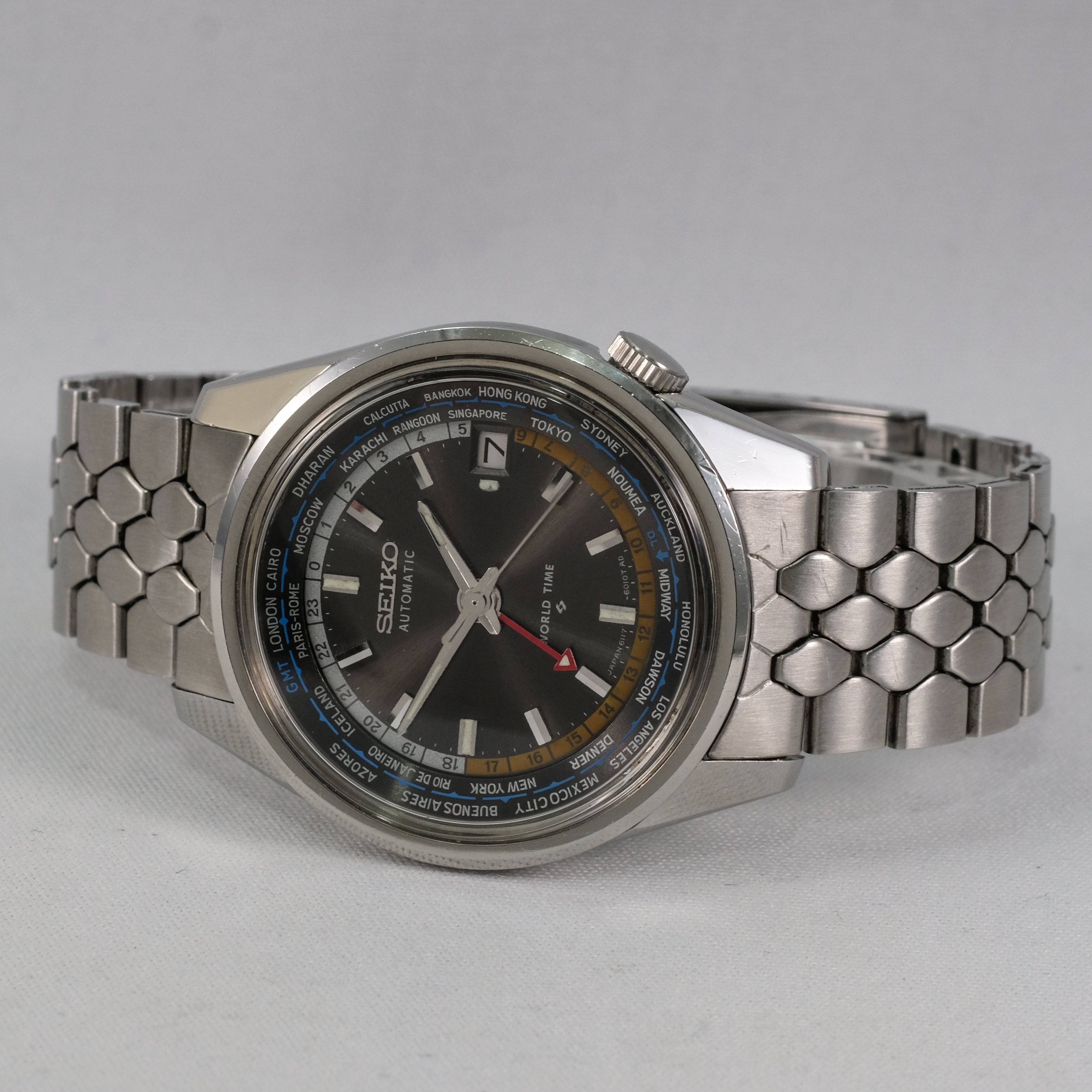 1968 Seiko World Time 6117-6010