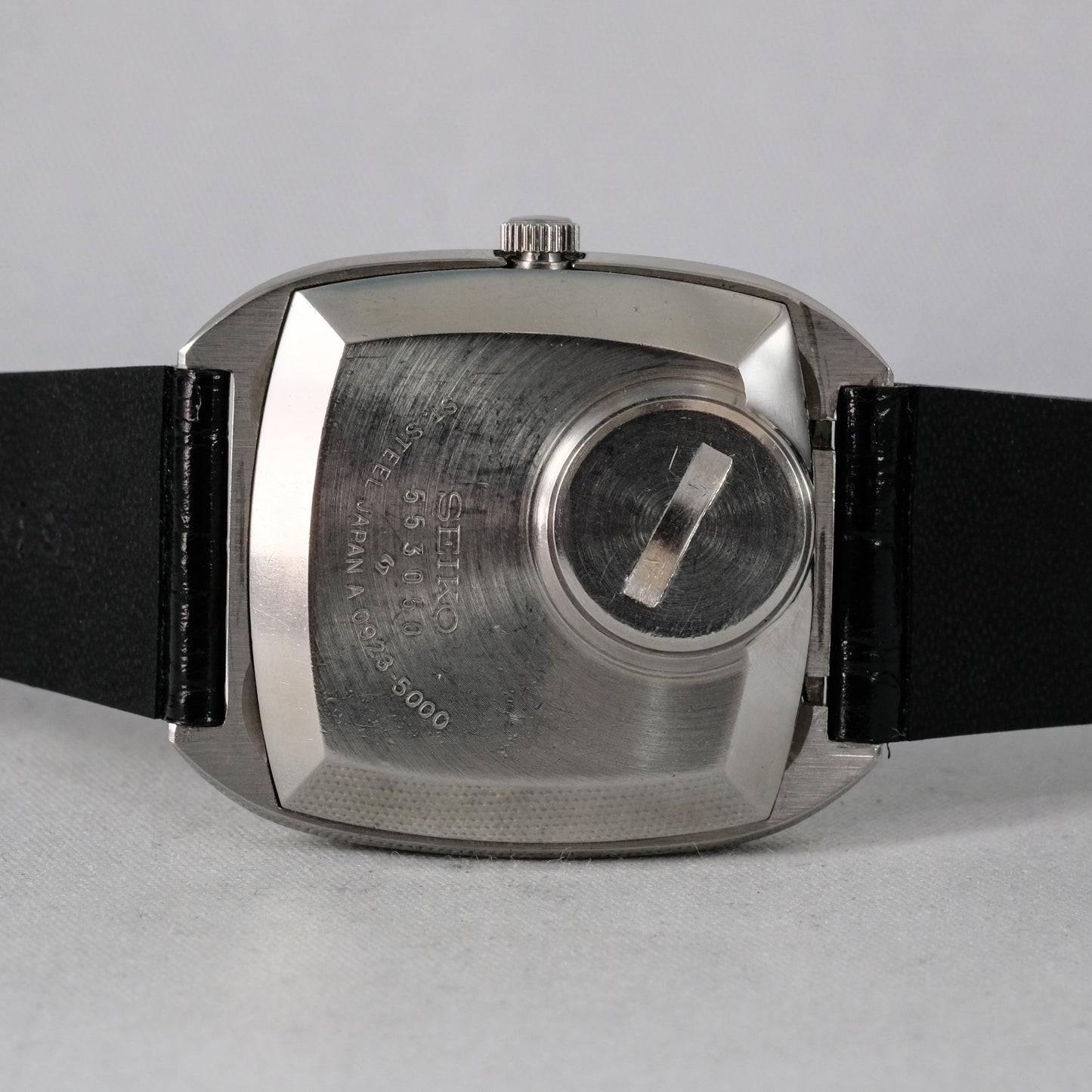 1975 Seiko Quartz QZ 0923-5000