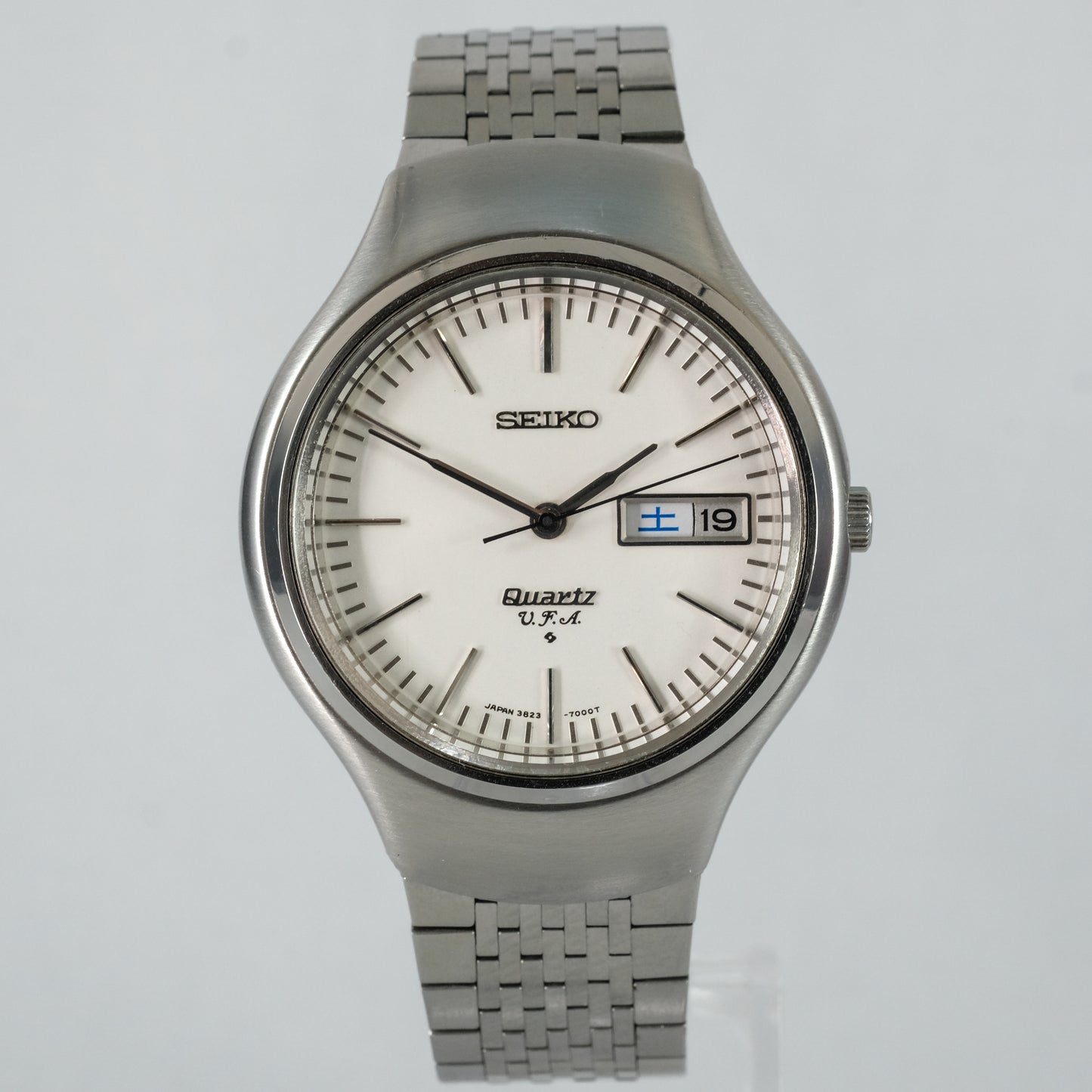 1973 Seiko Quartz V.F.A 3823-7001