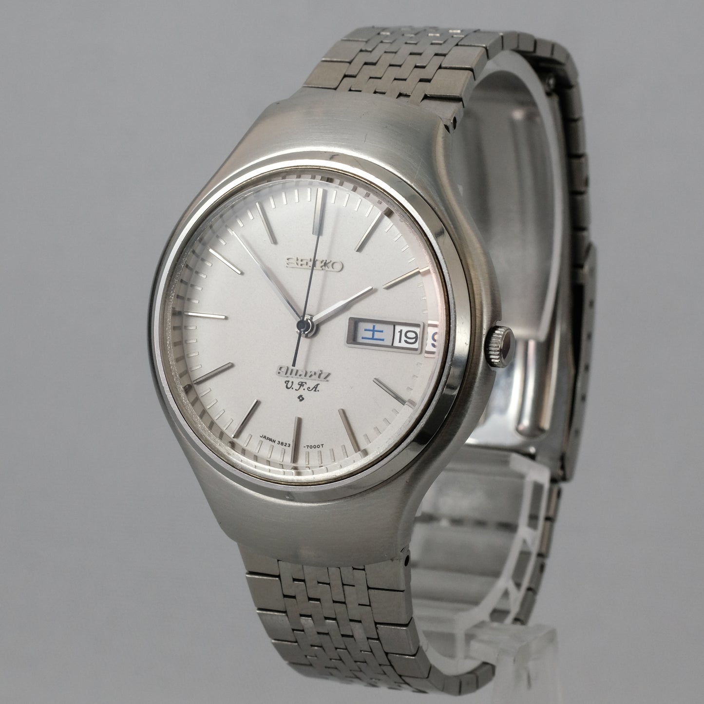 1973 Seiko Quartz V.F.A 3823-7001