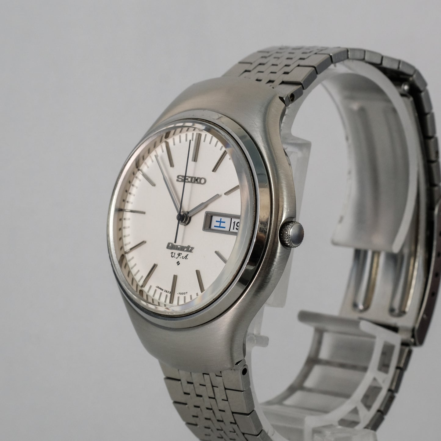 1973 Seiko Quartz V.F.A 3823-7001
