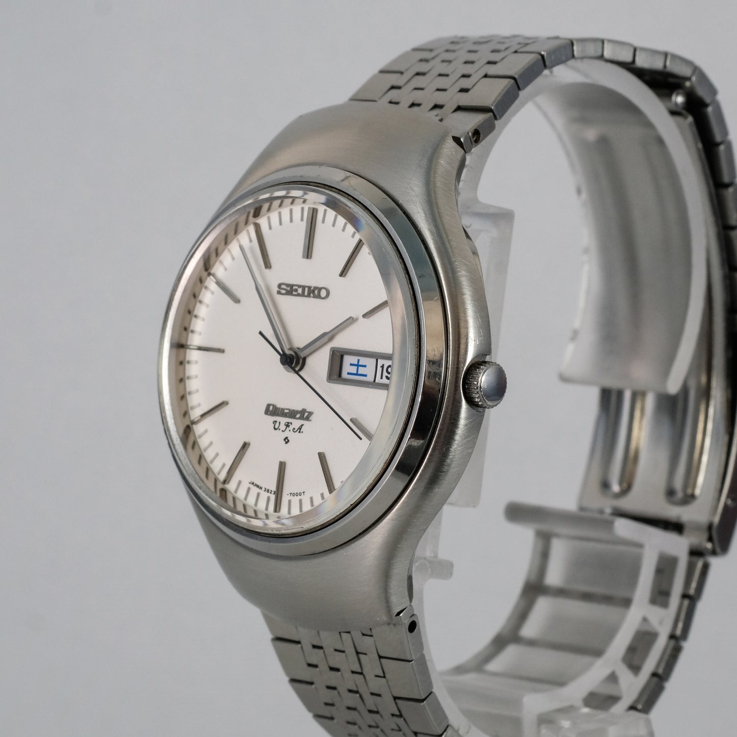 1973 Seiko Quartz V.F.A 3823-7001