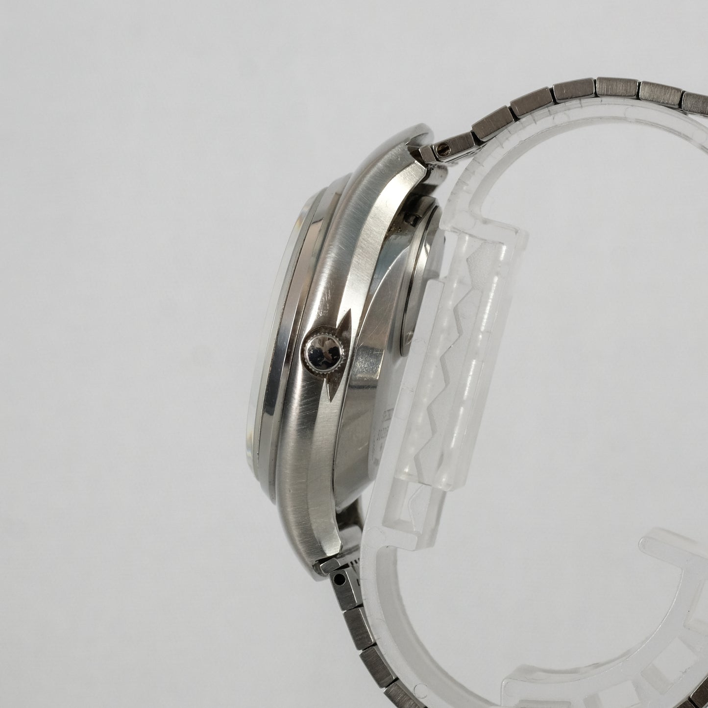 1973 Seiko Quartz V.F.A 3823-7001