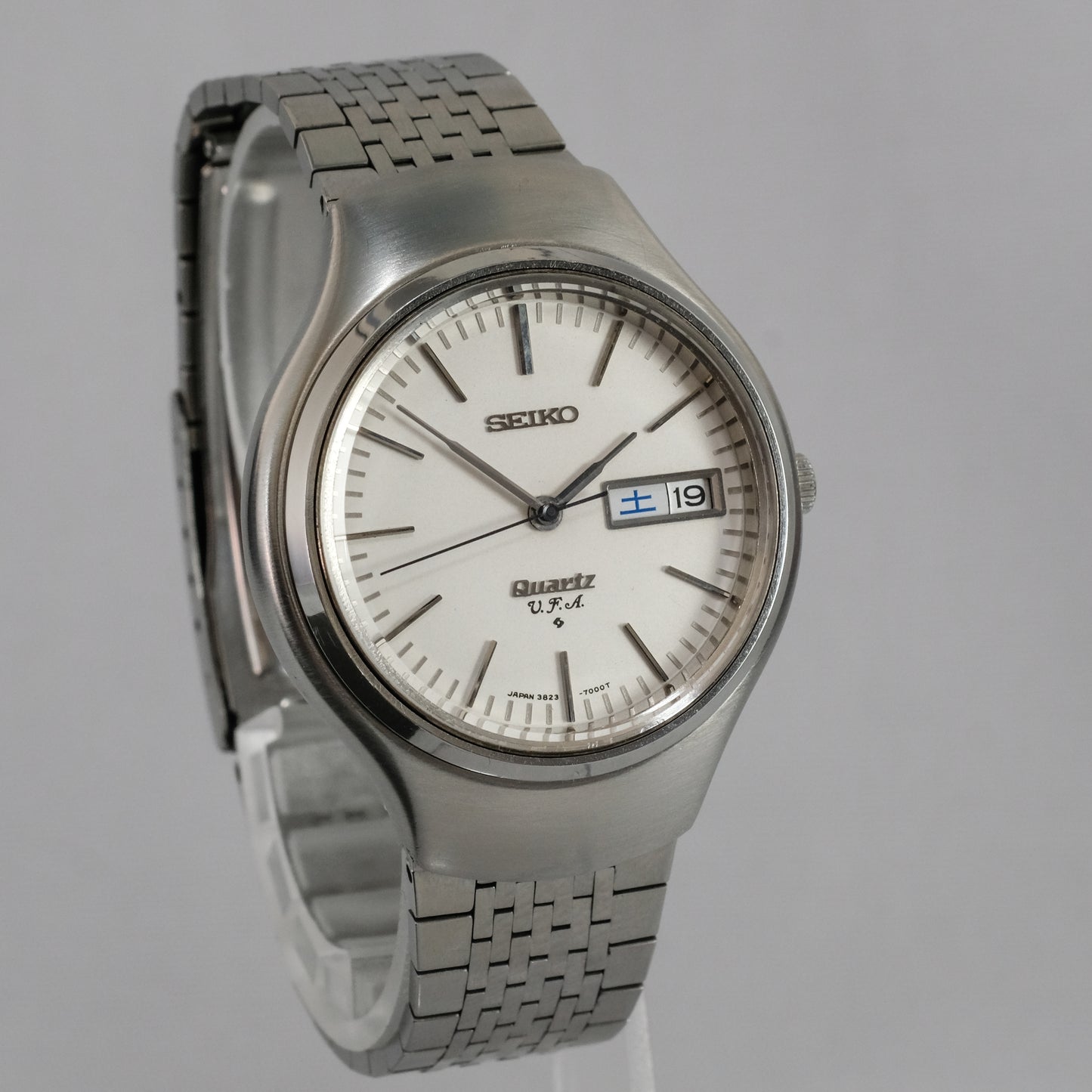 1973 Seiko Quartz V.F.A 3823-7001